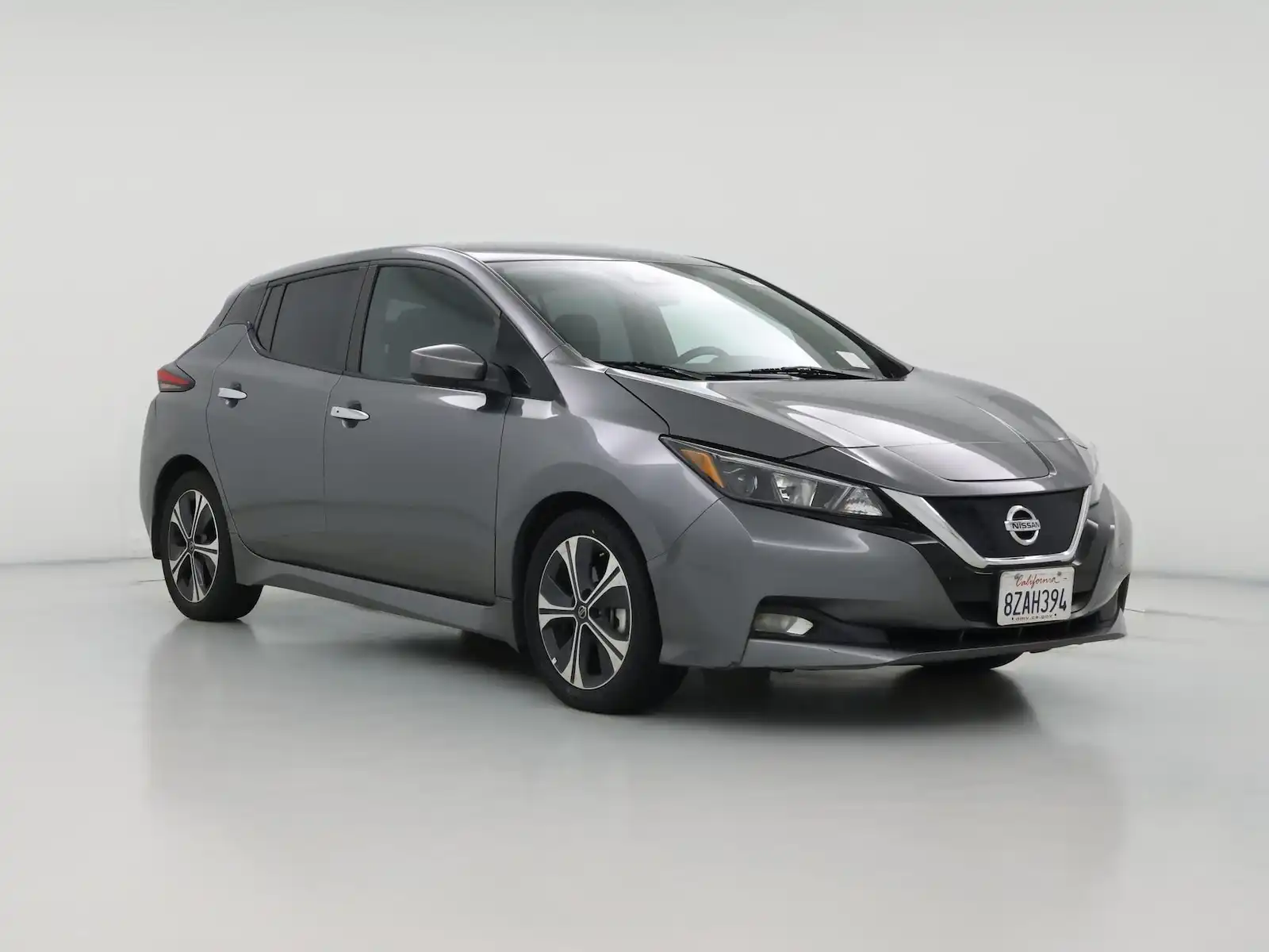 2022 Nissan Leaf SV's photo
