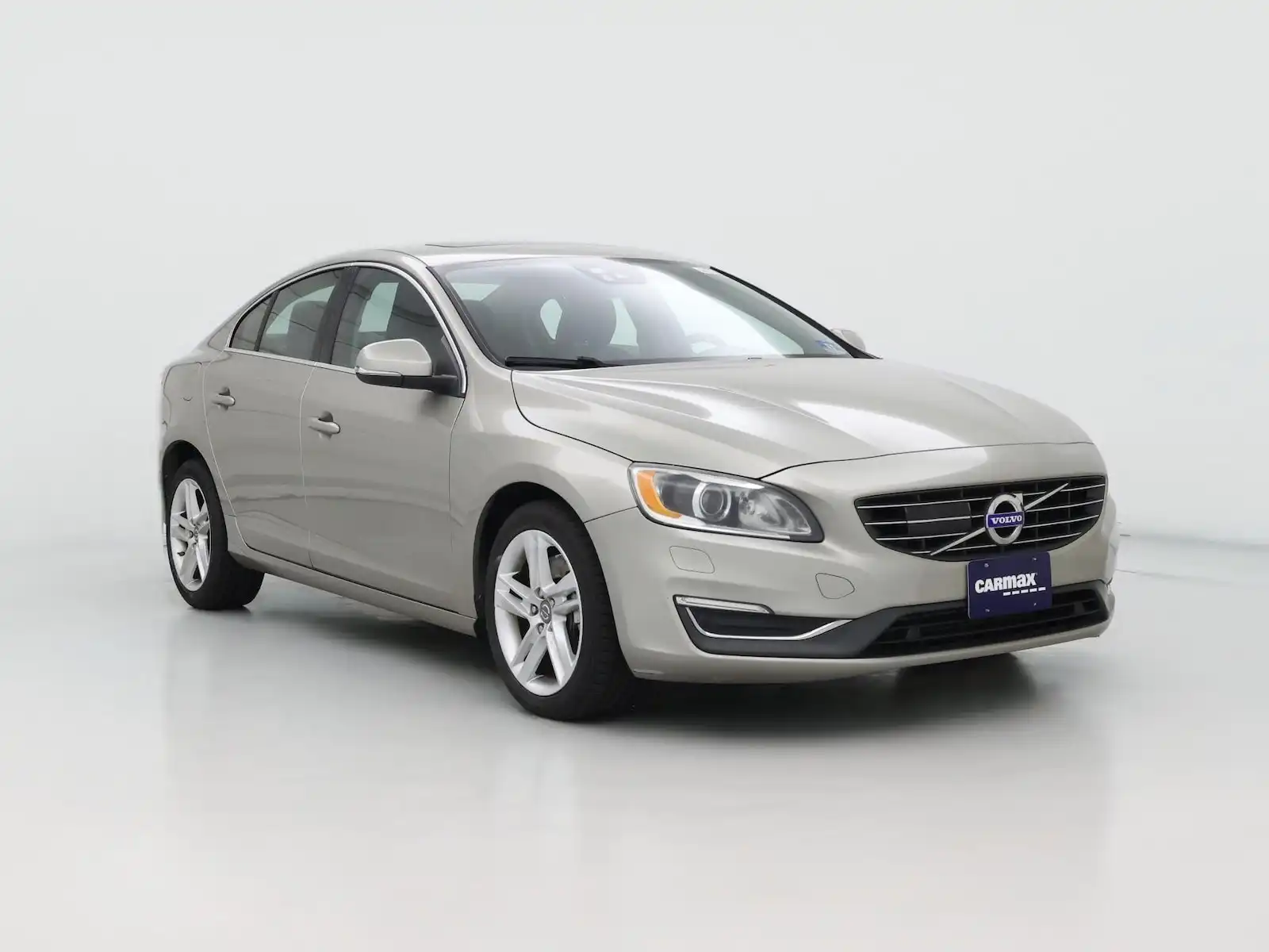 2015 Volvo S60 T5 AWD Platinum's photo