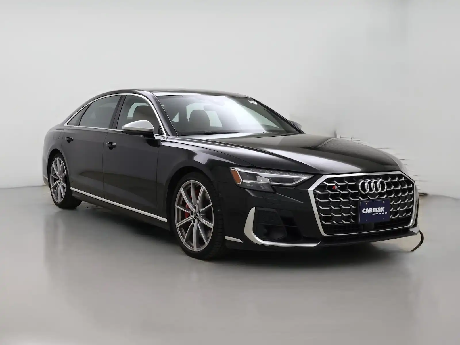 2024 Audi S8 4.0T quattro Tiptronic's photo