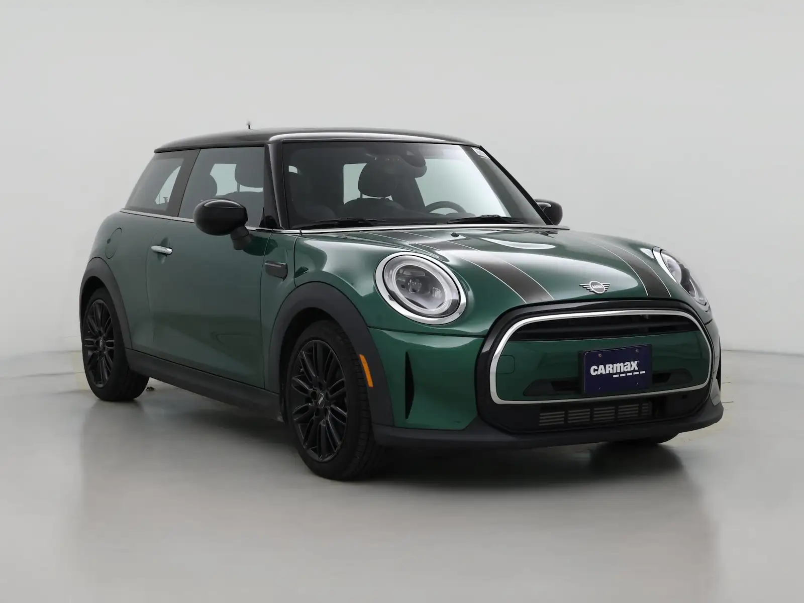 2022 MINI Hardtop Oxford Edition photo 1