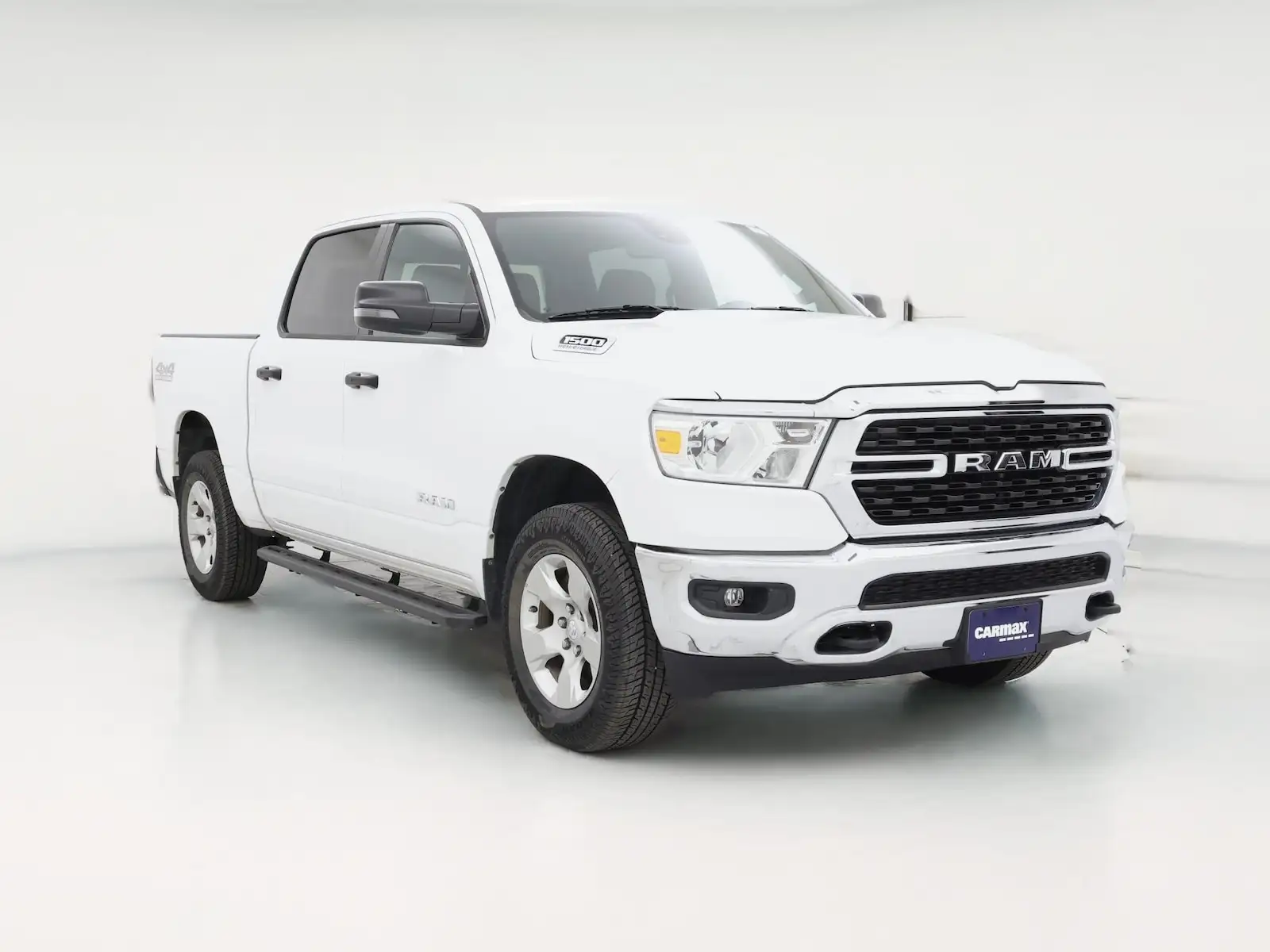 2023 RAM 1500 Big Horn/Lone Star 4WD Crew Cab 5'7's photo