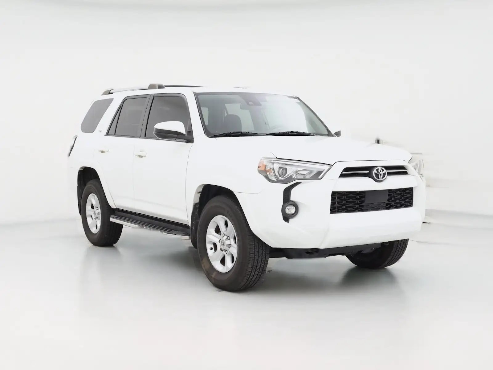 2022 Toyota 4Runner SR5 RWD V6's photo