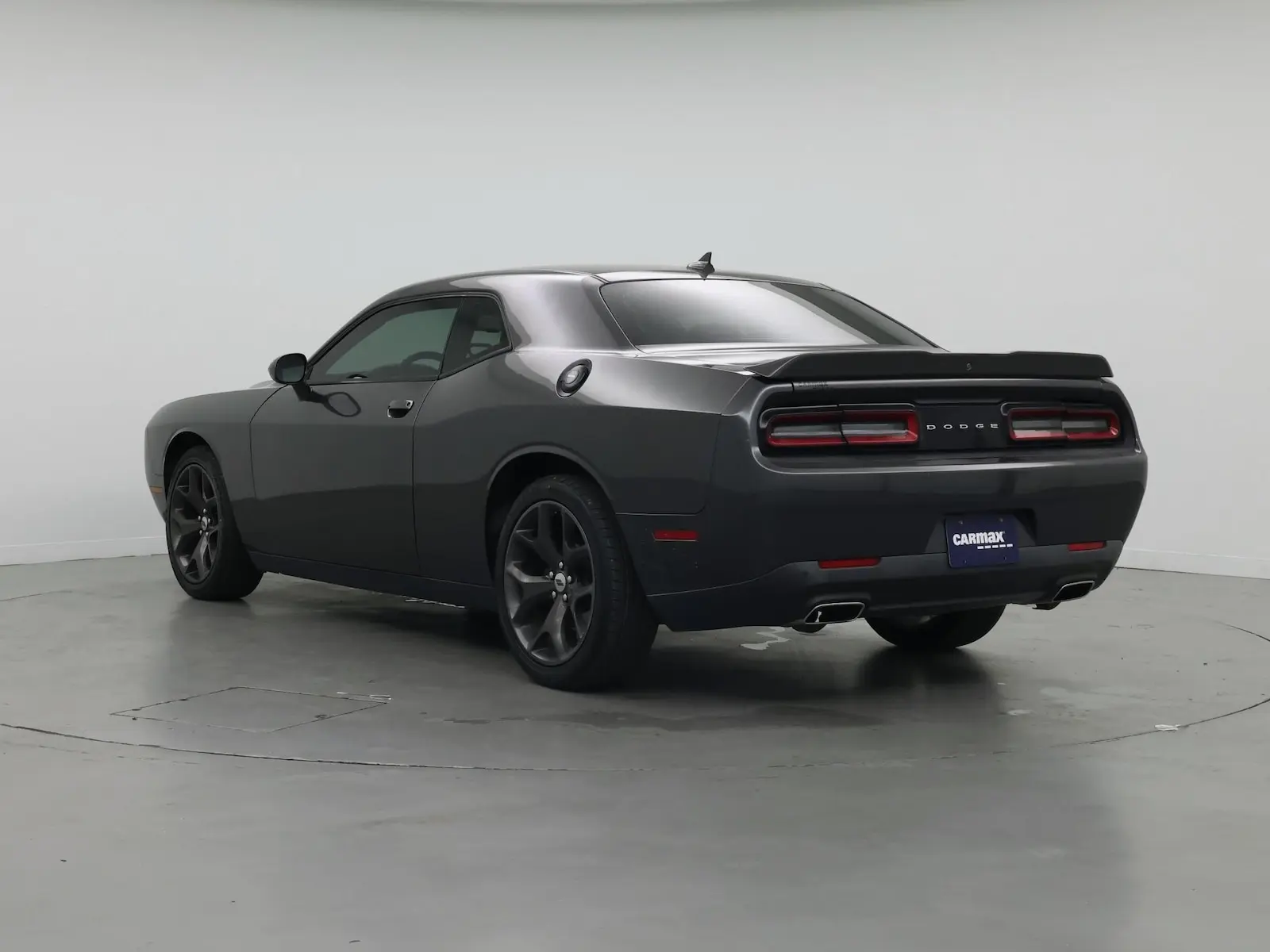 2019 Dodge Challenger SXT Auto Plus photo 3