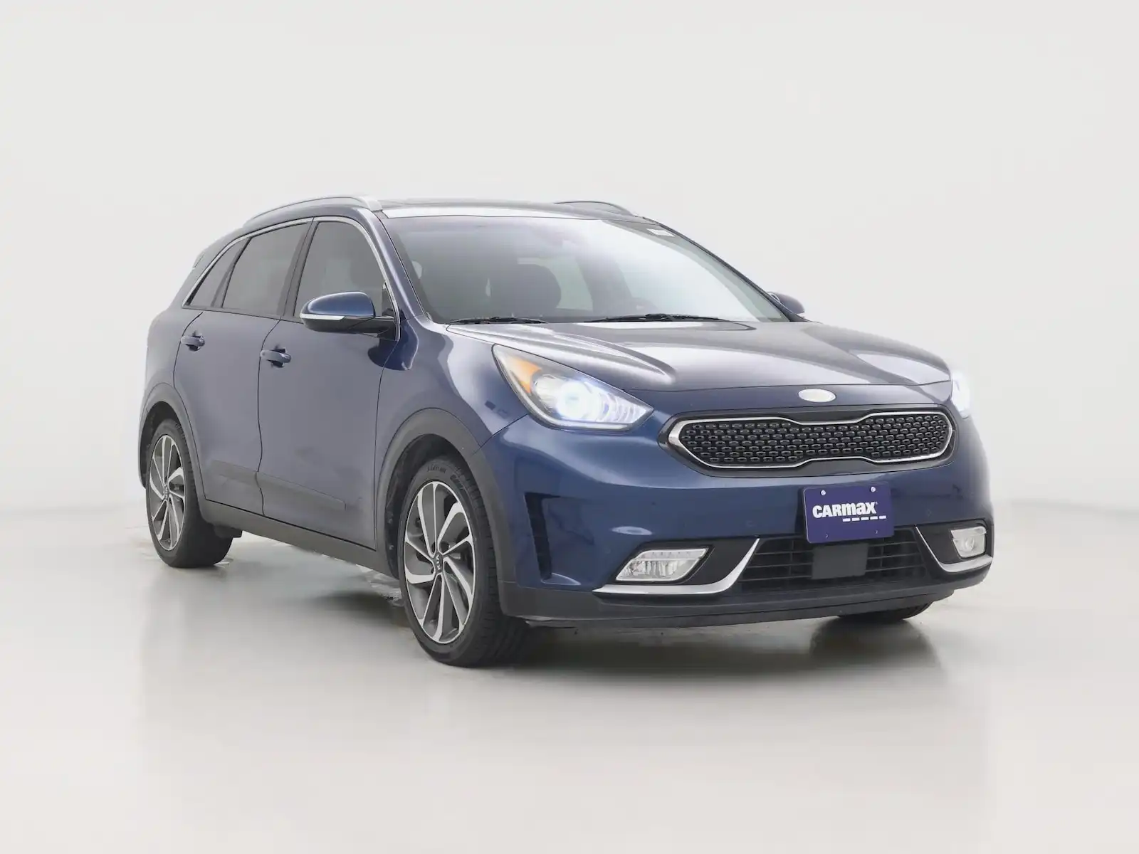 2018 Kia Niro Touring's photo