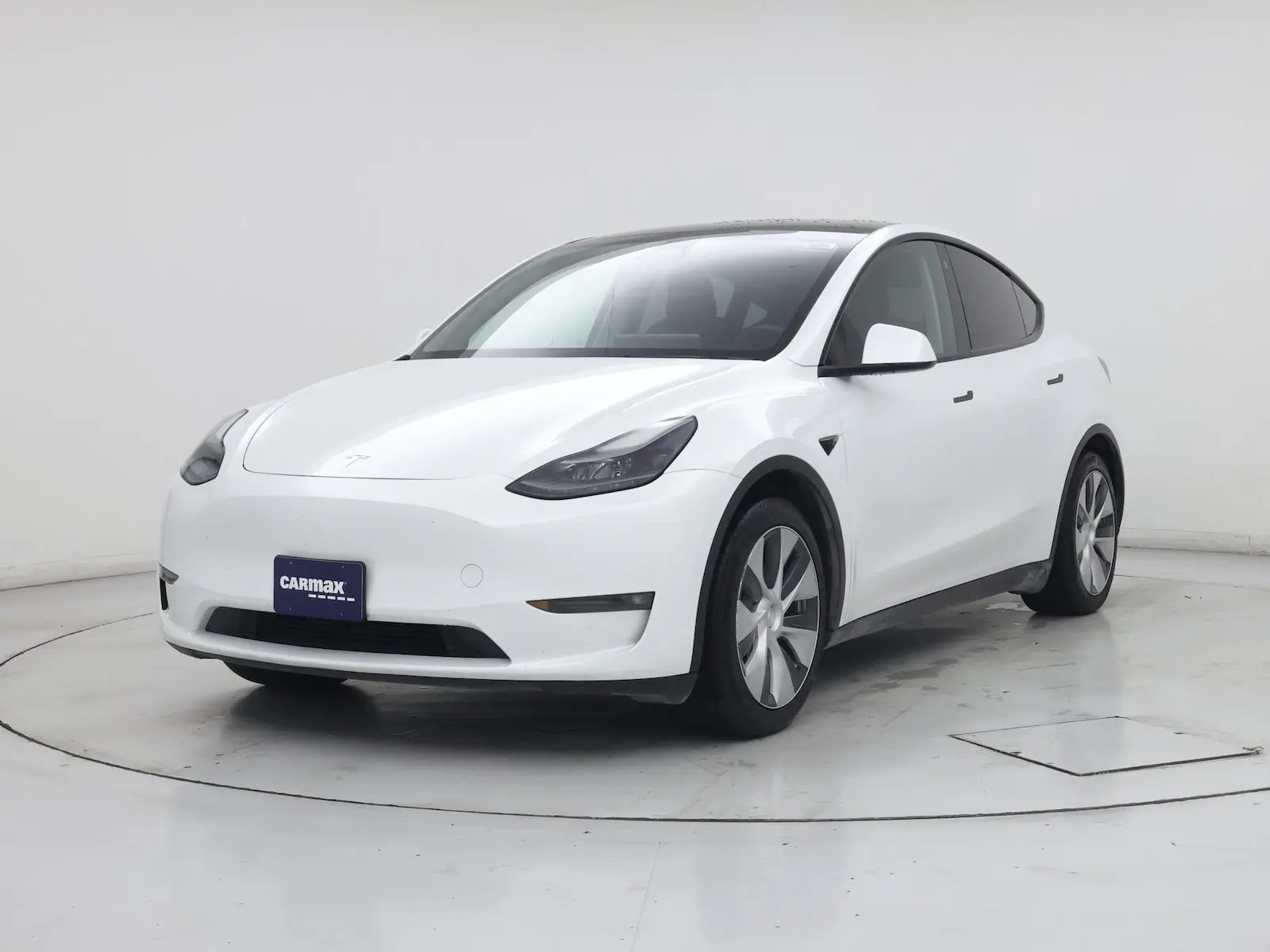 2023 Tesla Model Y Long Range Dual Motor AWD photo 5