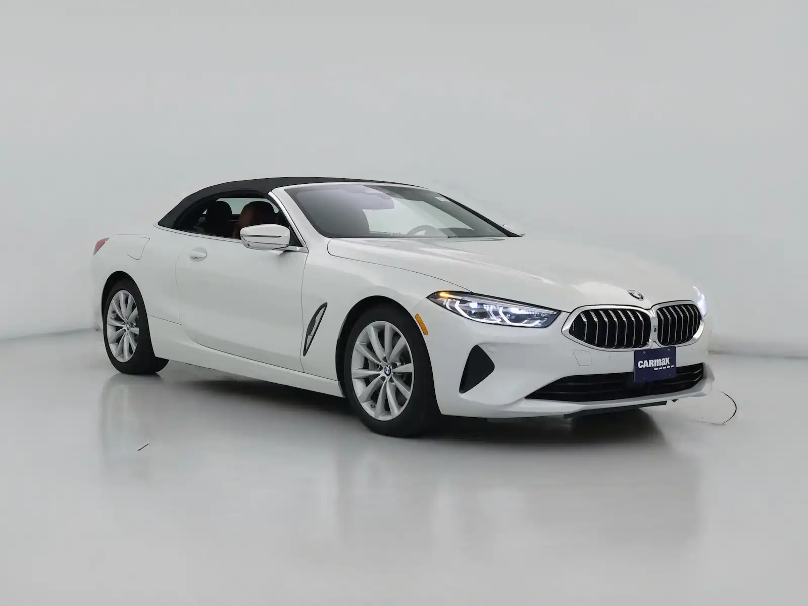 2020 BMW 8 Series 840i xDrive Convertible's photo