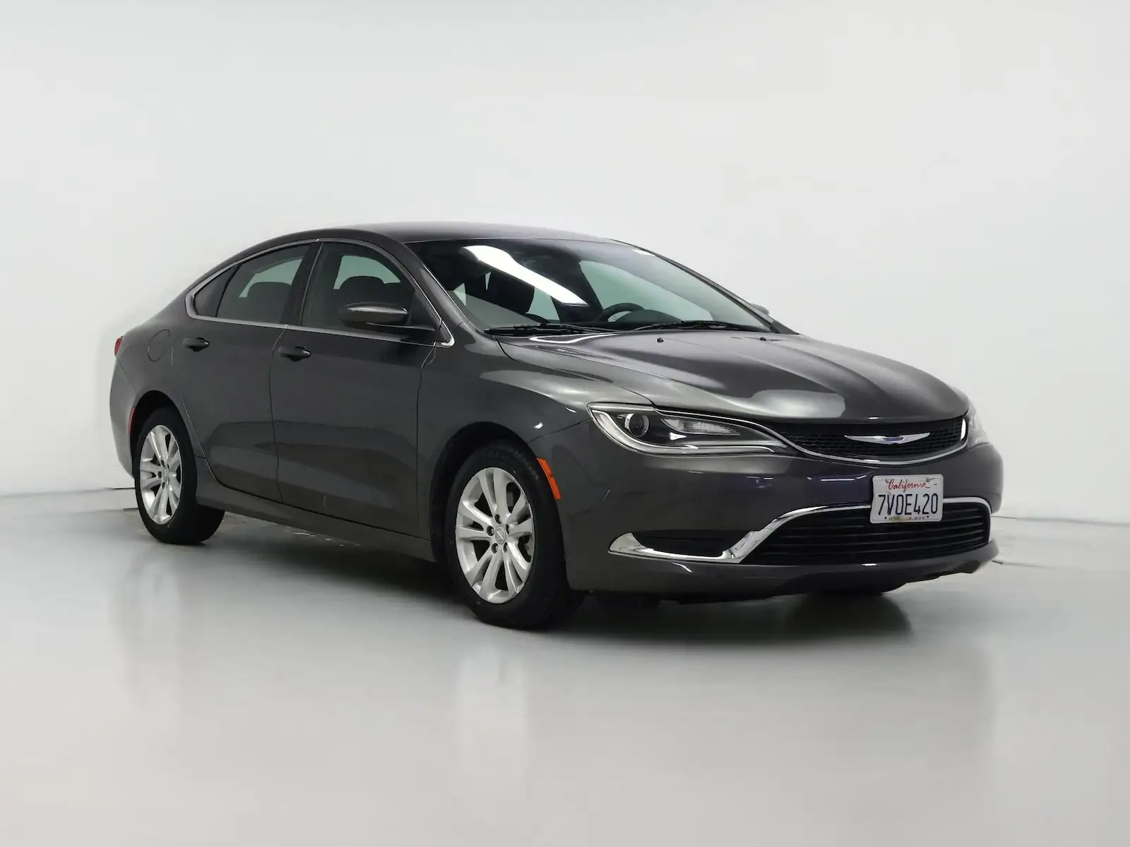 2015 Chrysler 200 Limited's photo