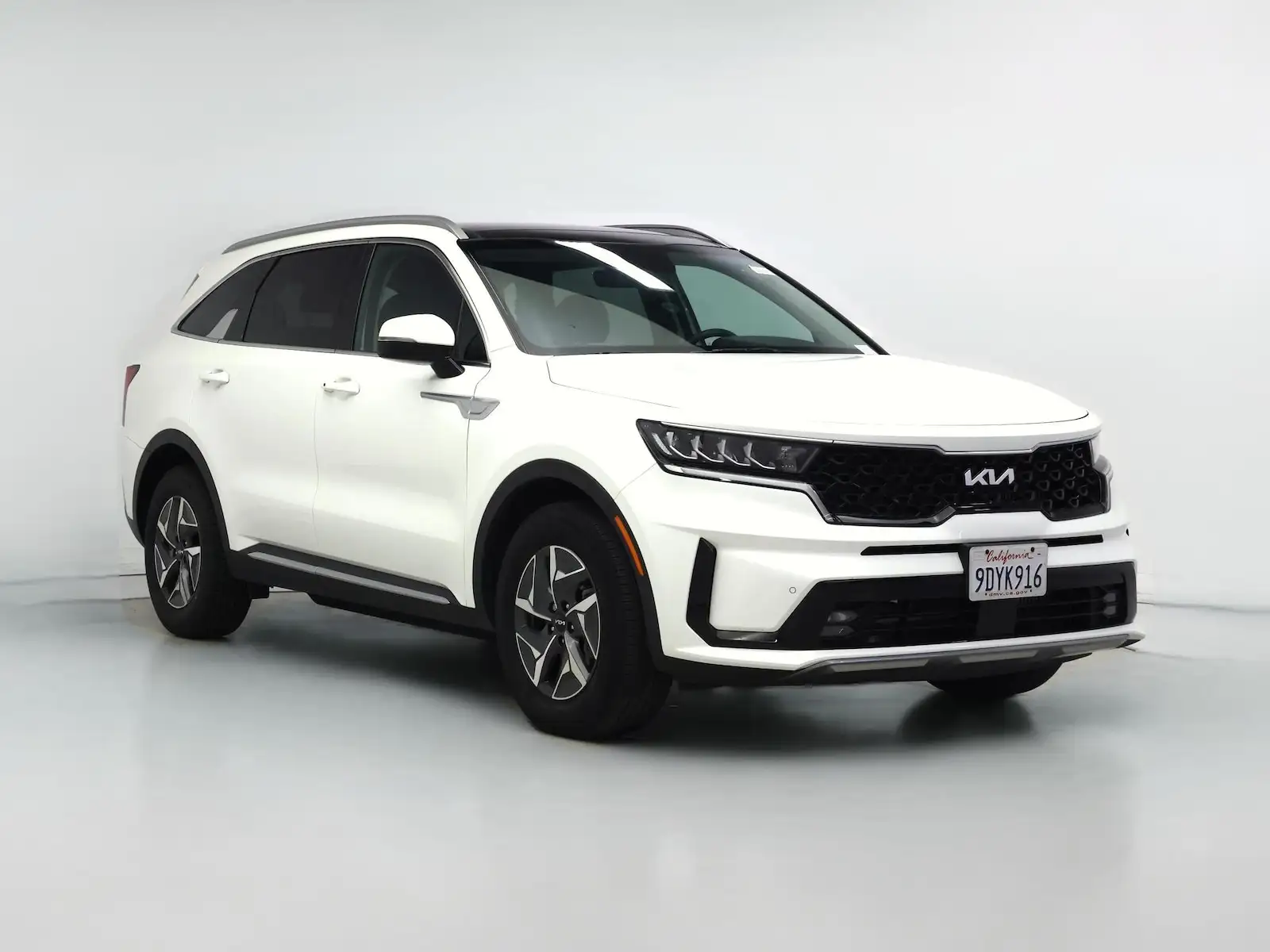 2023 Kia Sorento Hybrid EX Auto's photo