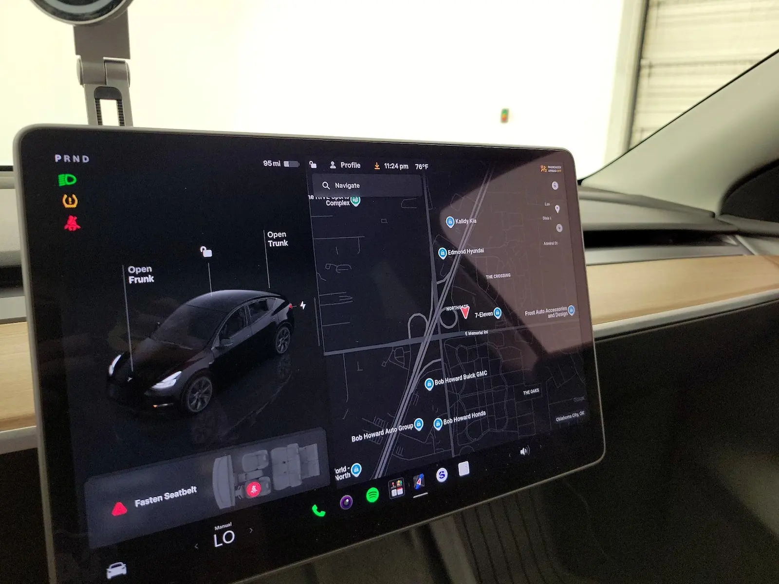 2025 Tesla Model Y Long Range Dual Motor AWD photo 5