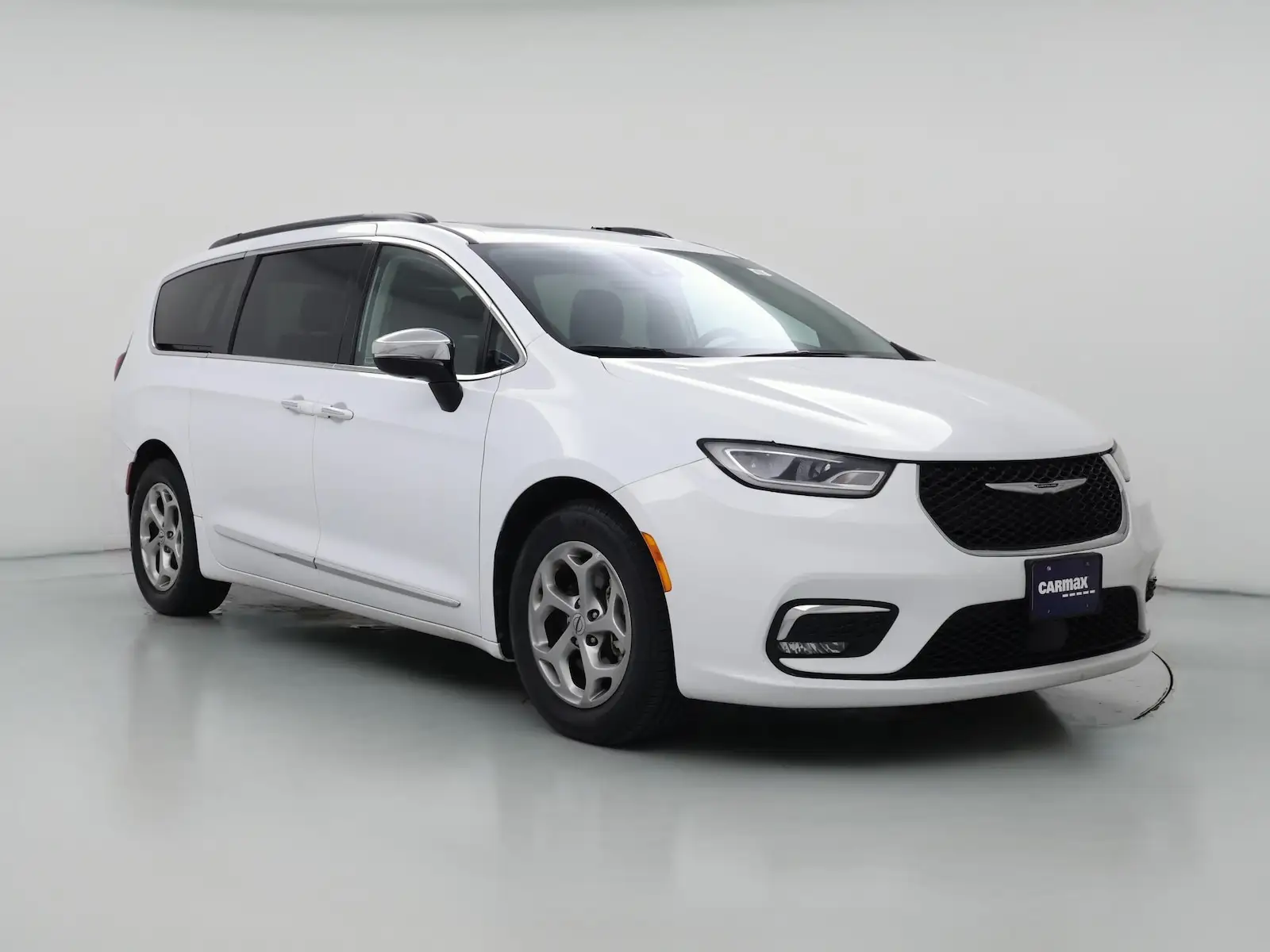 2023 Chrysler Pacifica Limited photo 1