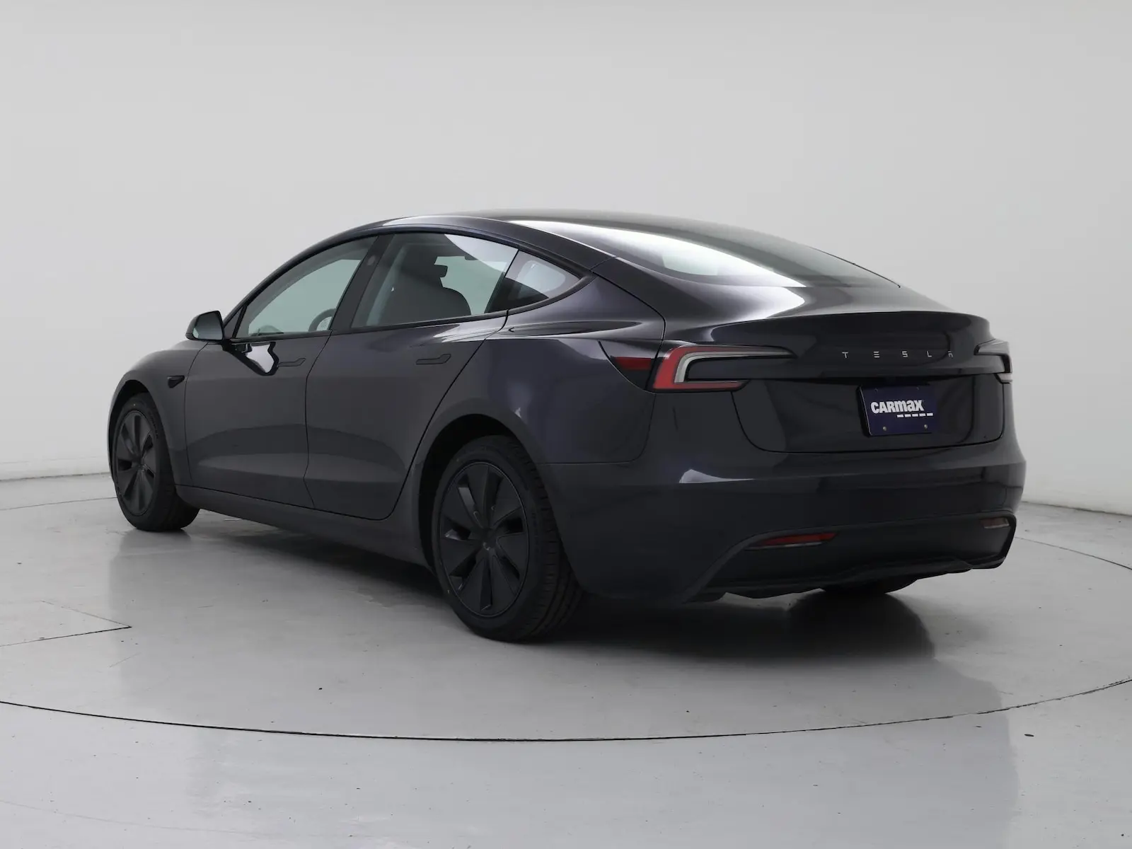 2024 Tesla Model 3 Long Range photo 3