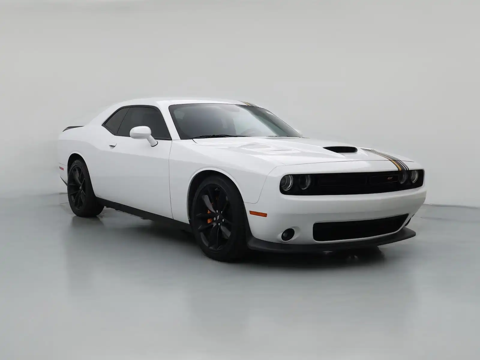 2022 Dodge Challenger GT Auto's photo