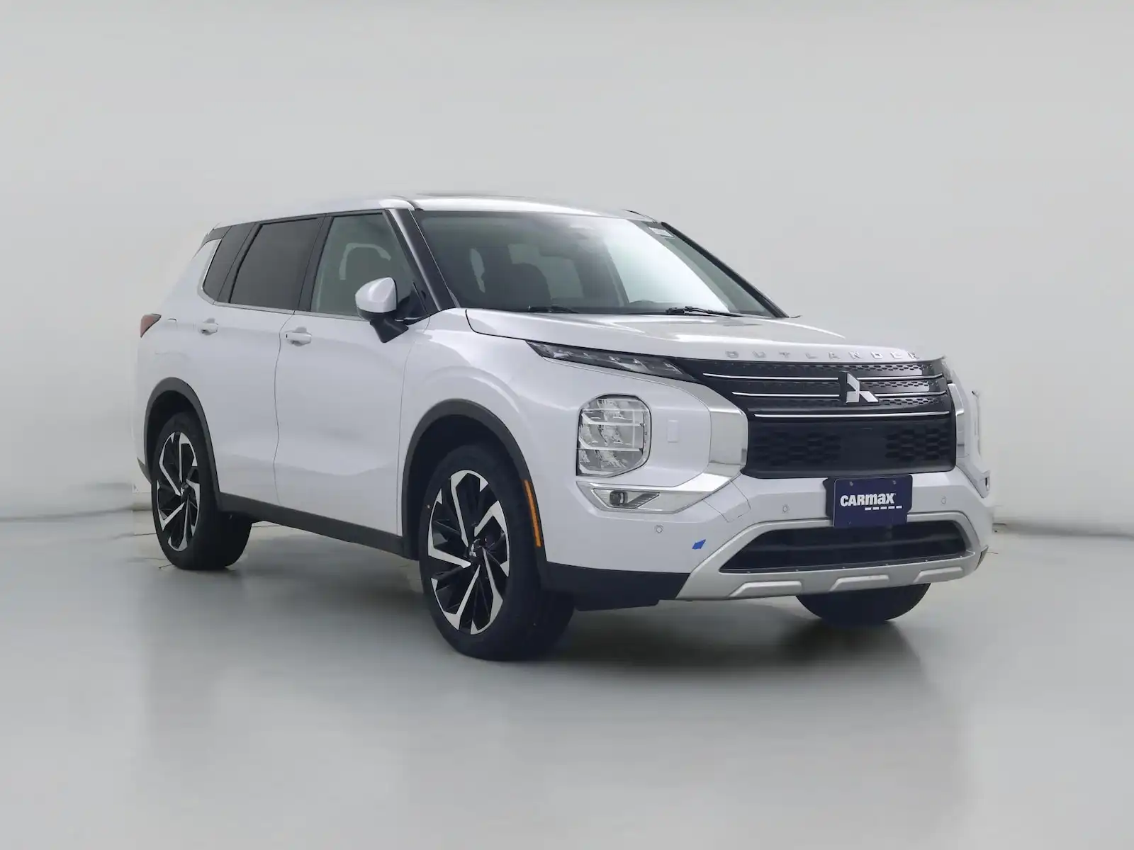 2024 Mitsubishi Outlander SE S-AWC's photo