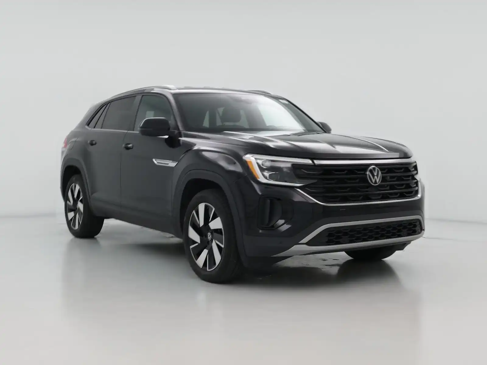 2024 Volkswagen Atlas Cross Sport 2.0T SE with Tech 4Motion's photo