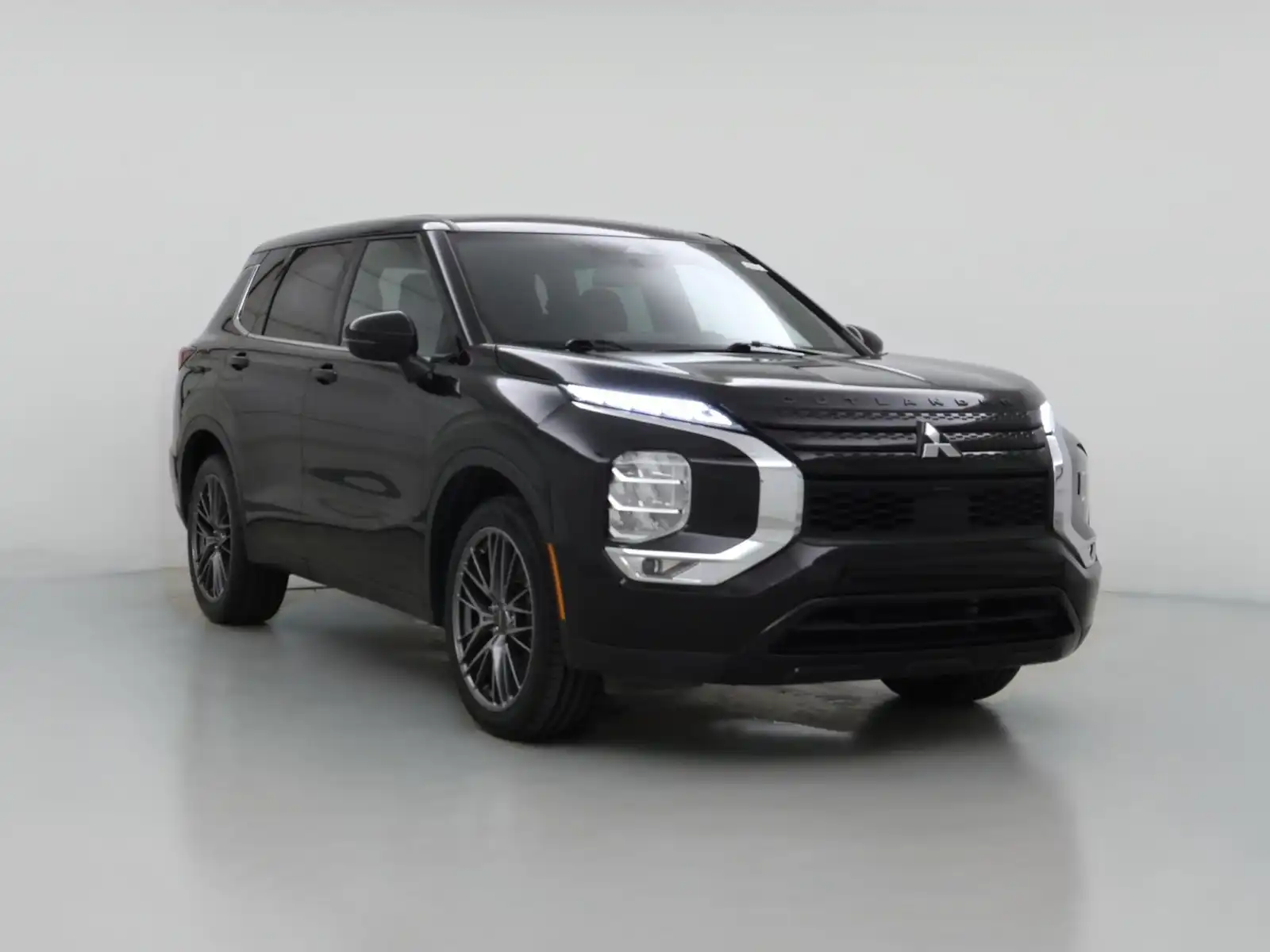 2023 Mitsubishi Outlander SE Black Edition S-AWC's photo