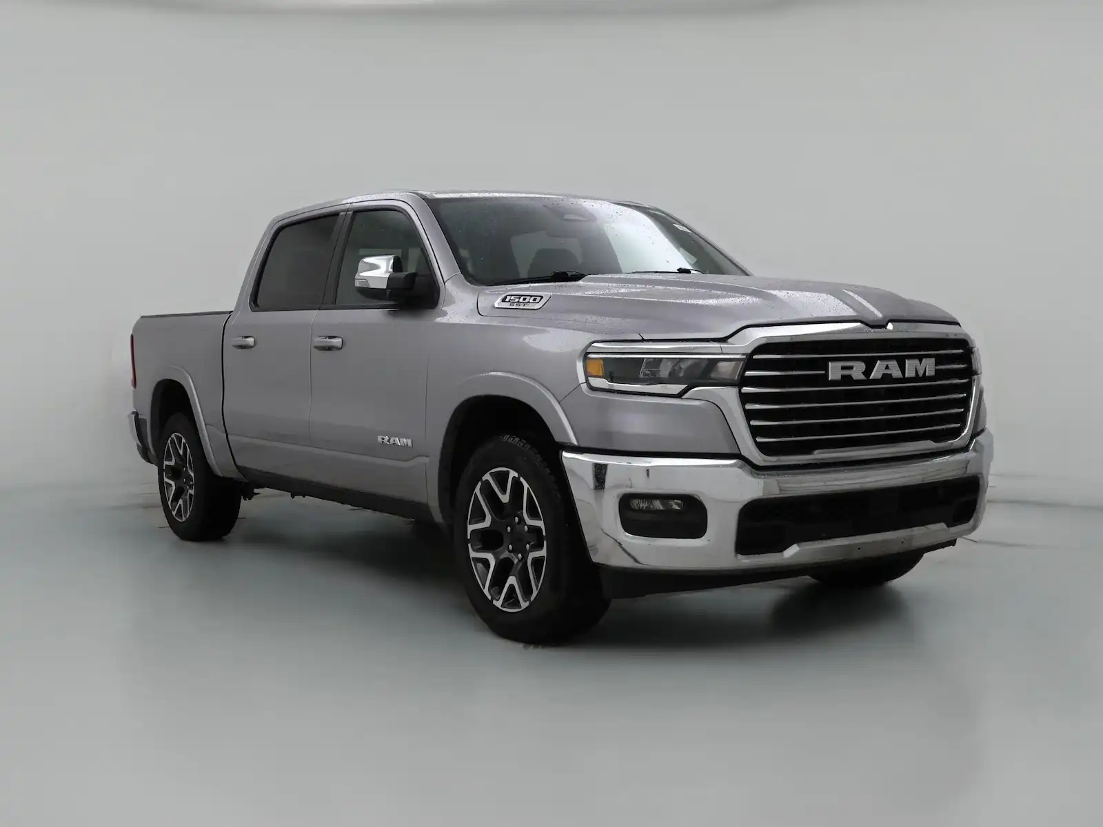 2025 RAM 1500 Laramie 4WD Crew Cab 5'7's photo