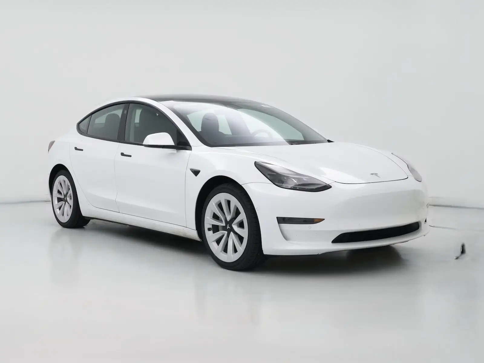 2021 Tesla Model 3 Standard Range Plus photo 1