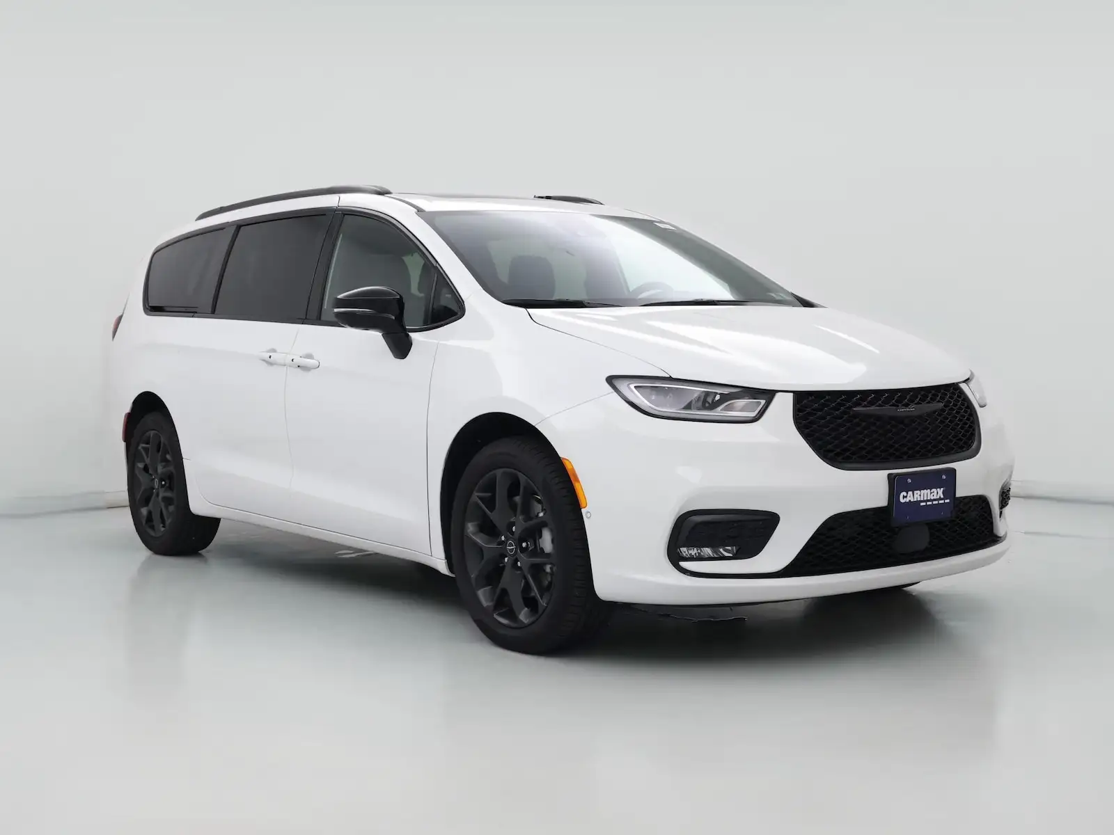 2025 Chrysler Pacifica Limited AWD's photo