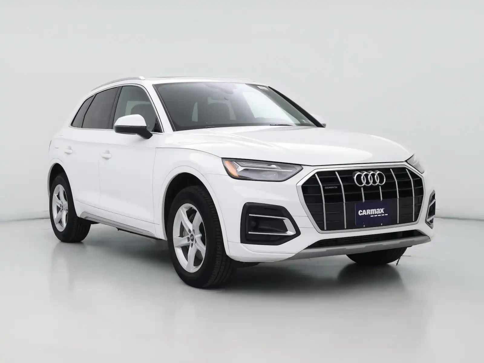 2023 Audi Q5 40 Premium's photo