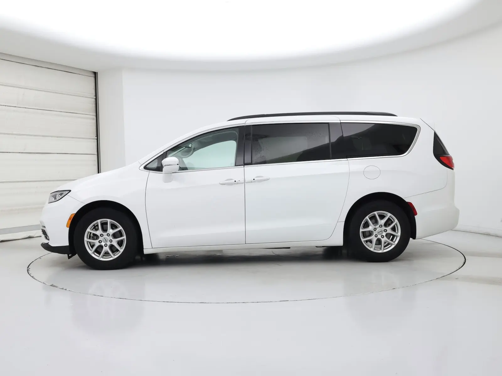 2022 Chrysler Pacifica Touring L photo 4