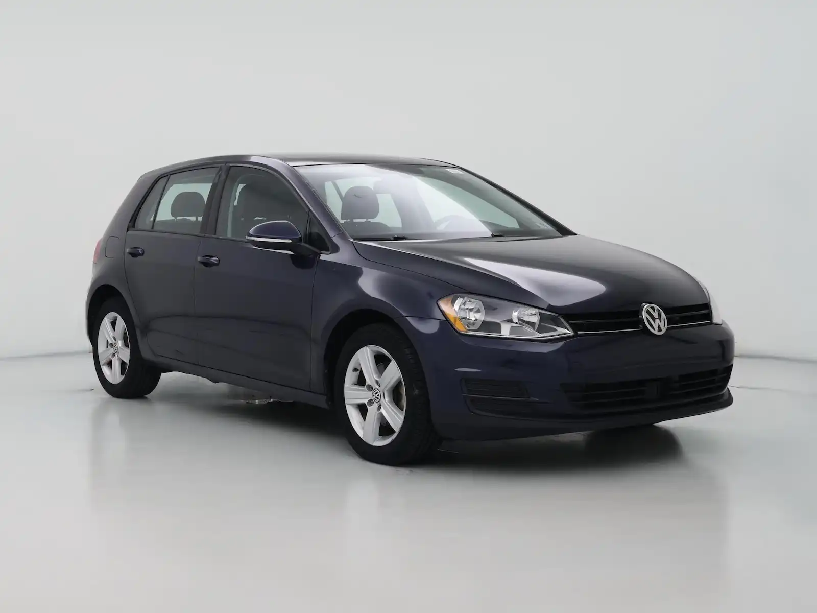 2017 Volkswagen Golf TSI Wolfsburg Edition 4-Door's photo