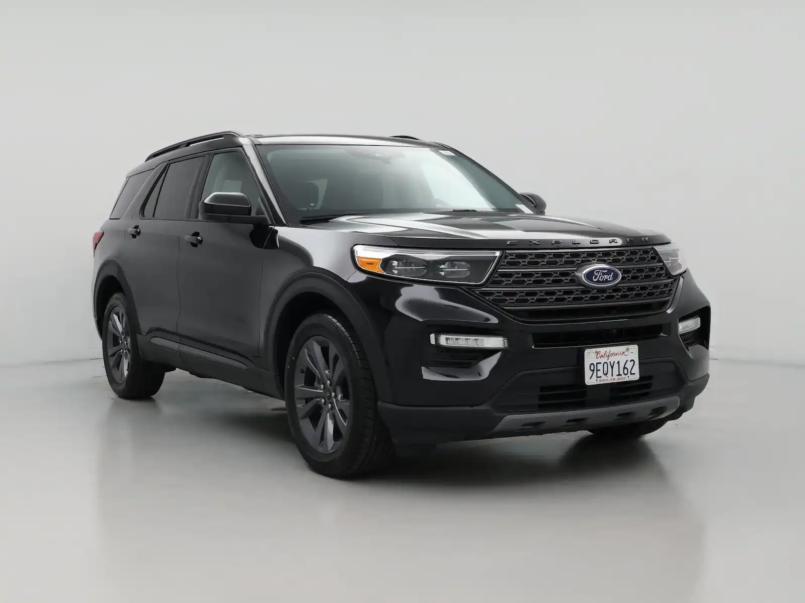 2022 Ford Explorer XLT 4WD's photo