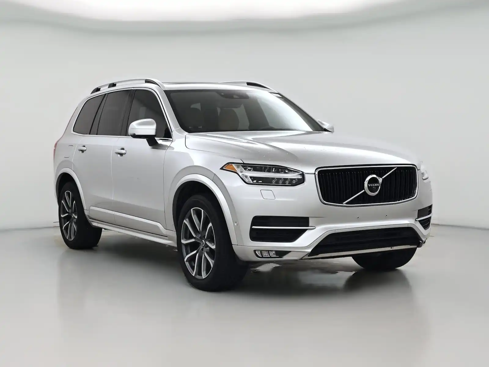 2019 Volvo XC90 T6 Momentum AWD's photo