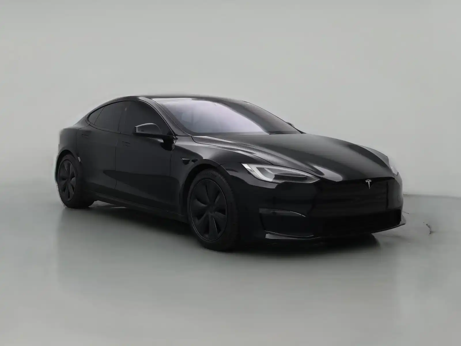 2021 Tesla Model S Plaid's photo