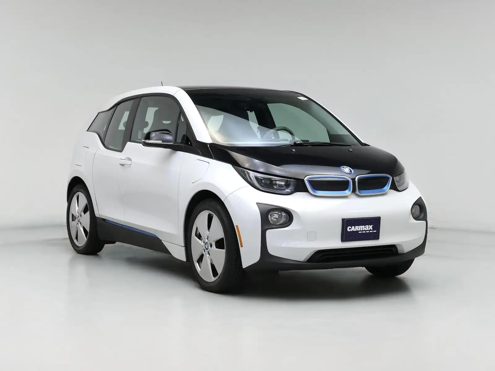 2016 BMW i3 Range Extender Mega World's photo