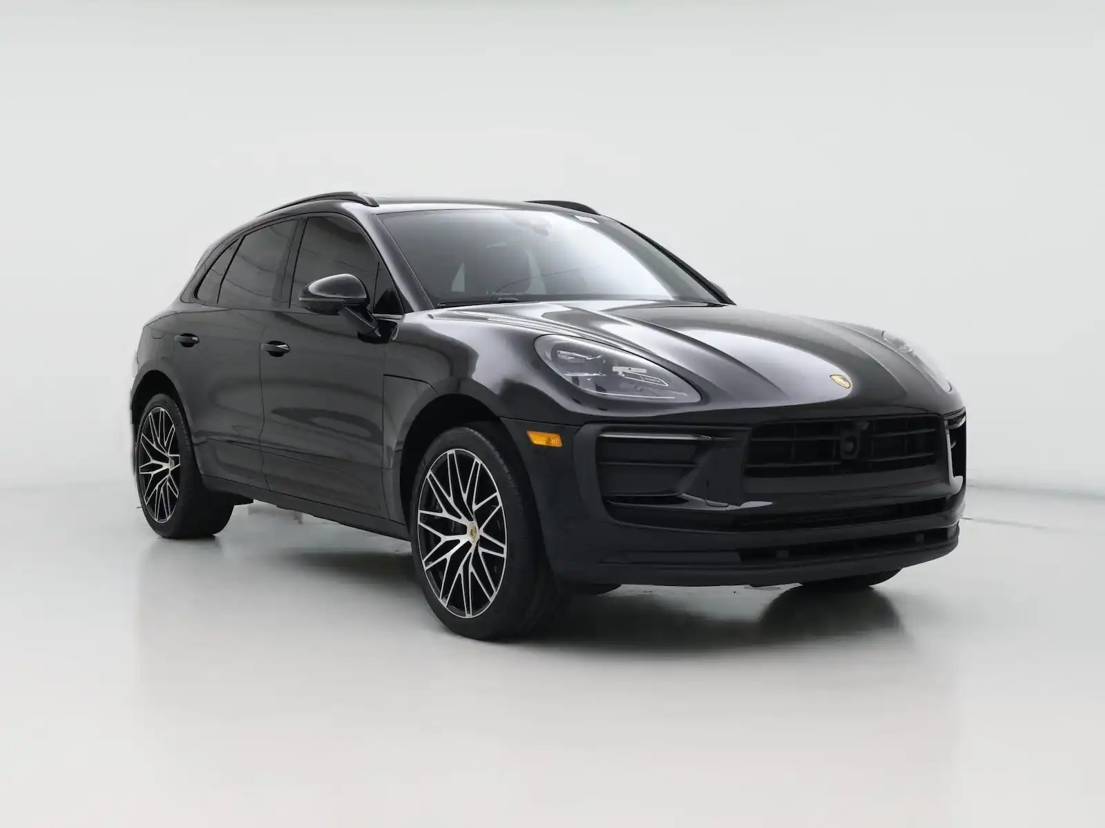 2023 Porsche Macan Base's photo