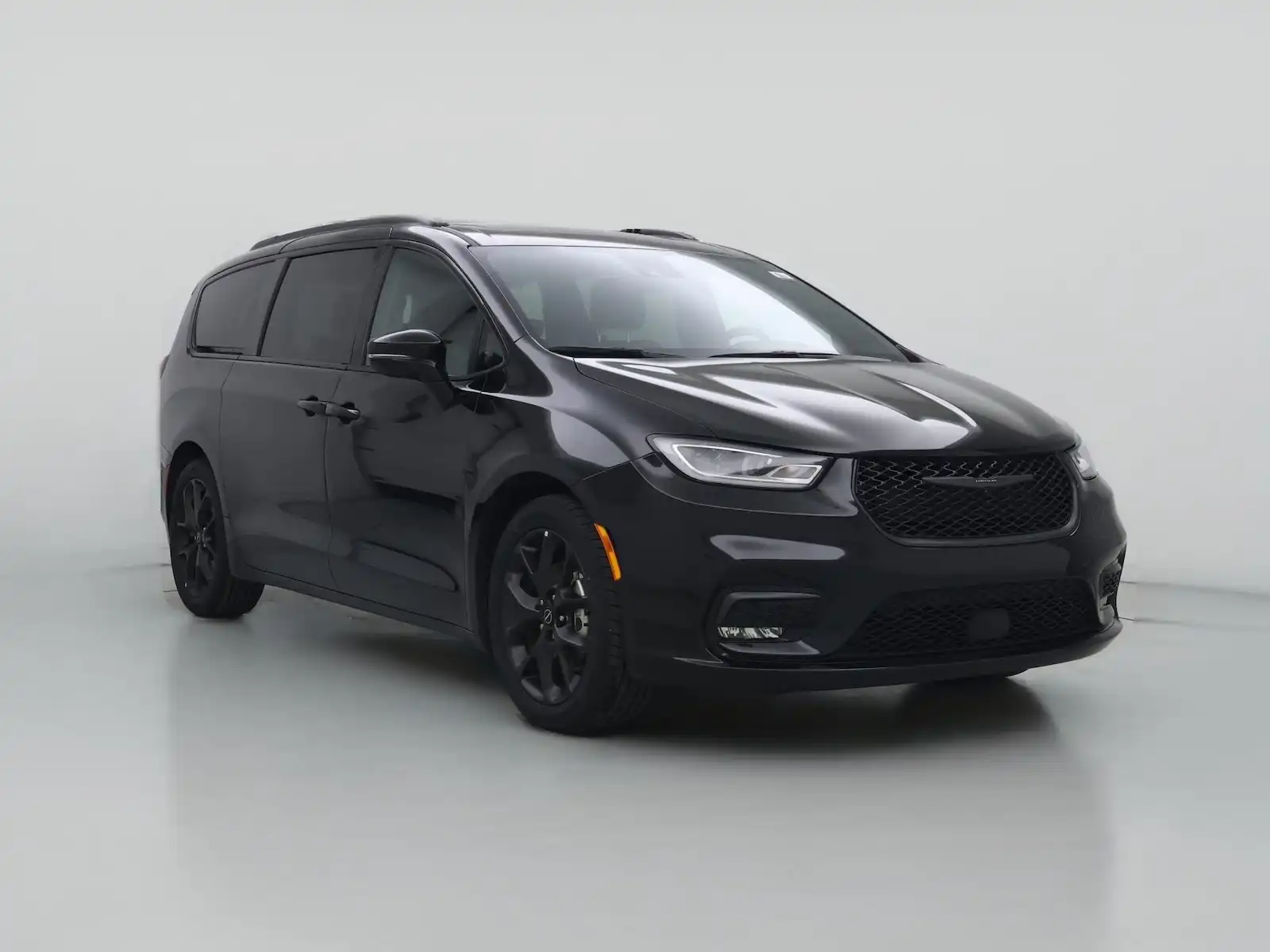 2025 Chrysler Pacifica Limited's photo