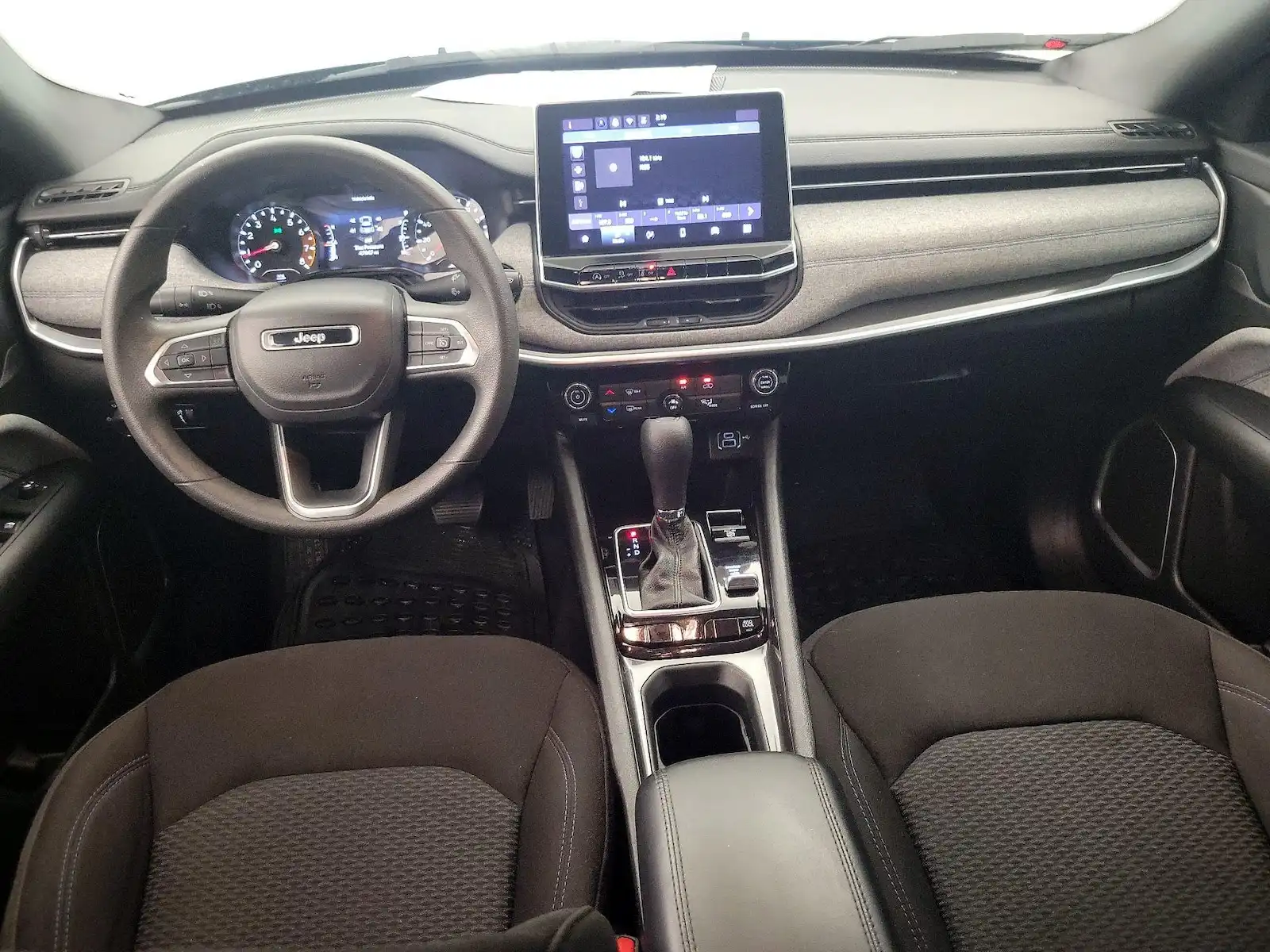 2024 Jeep Compass Sport 4WD's photo