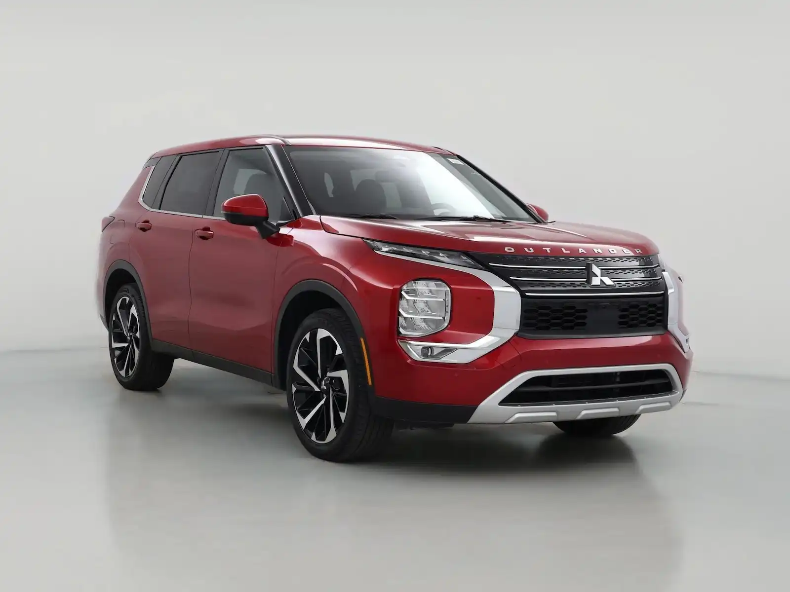 2024 Mitsubishi Outlander SE FWD's photo