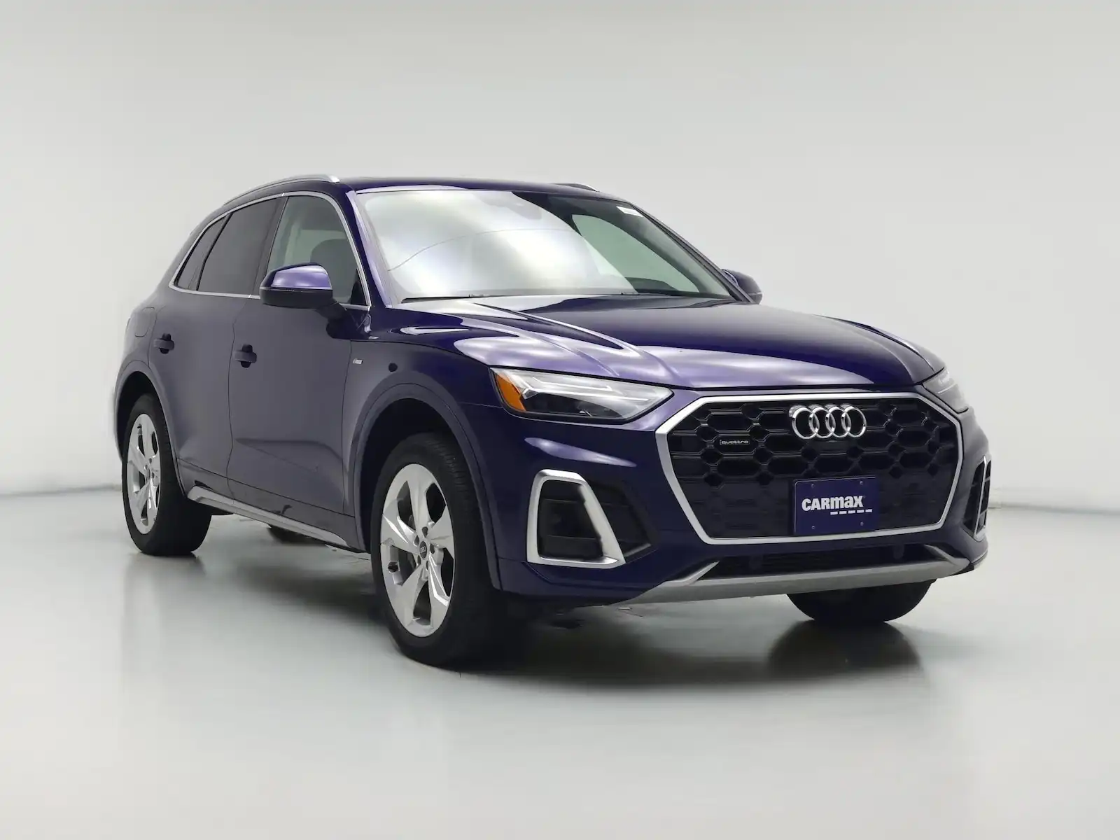 2023 Audi Q5 45 Premium Plus's photo