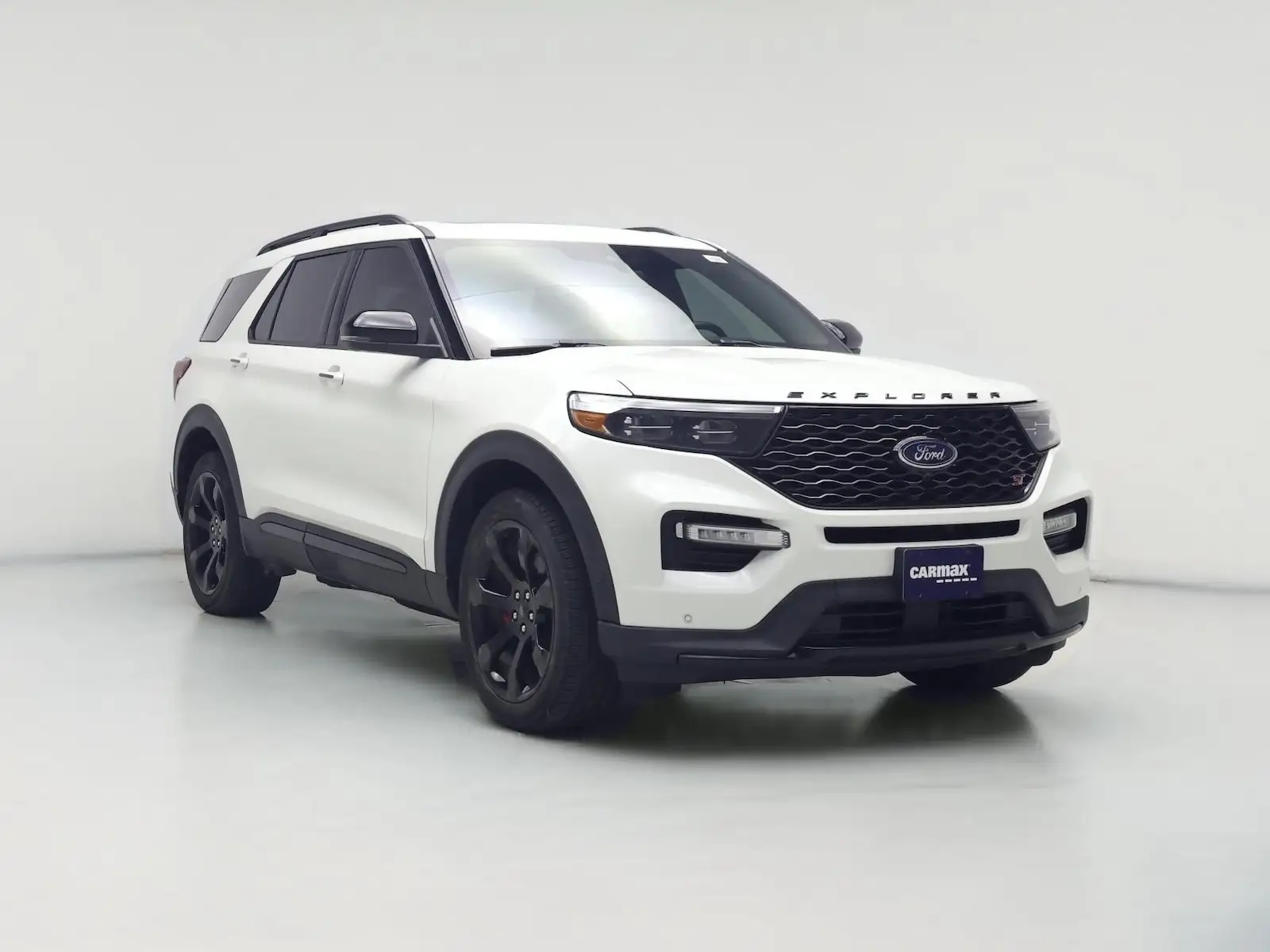 2022 Ford Explorer ST 4WD photo 1