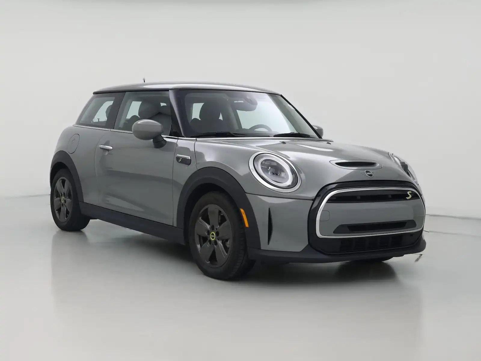 2023 MINI Hardtop Cooper SE Signature's photo