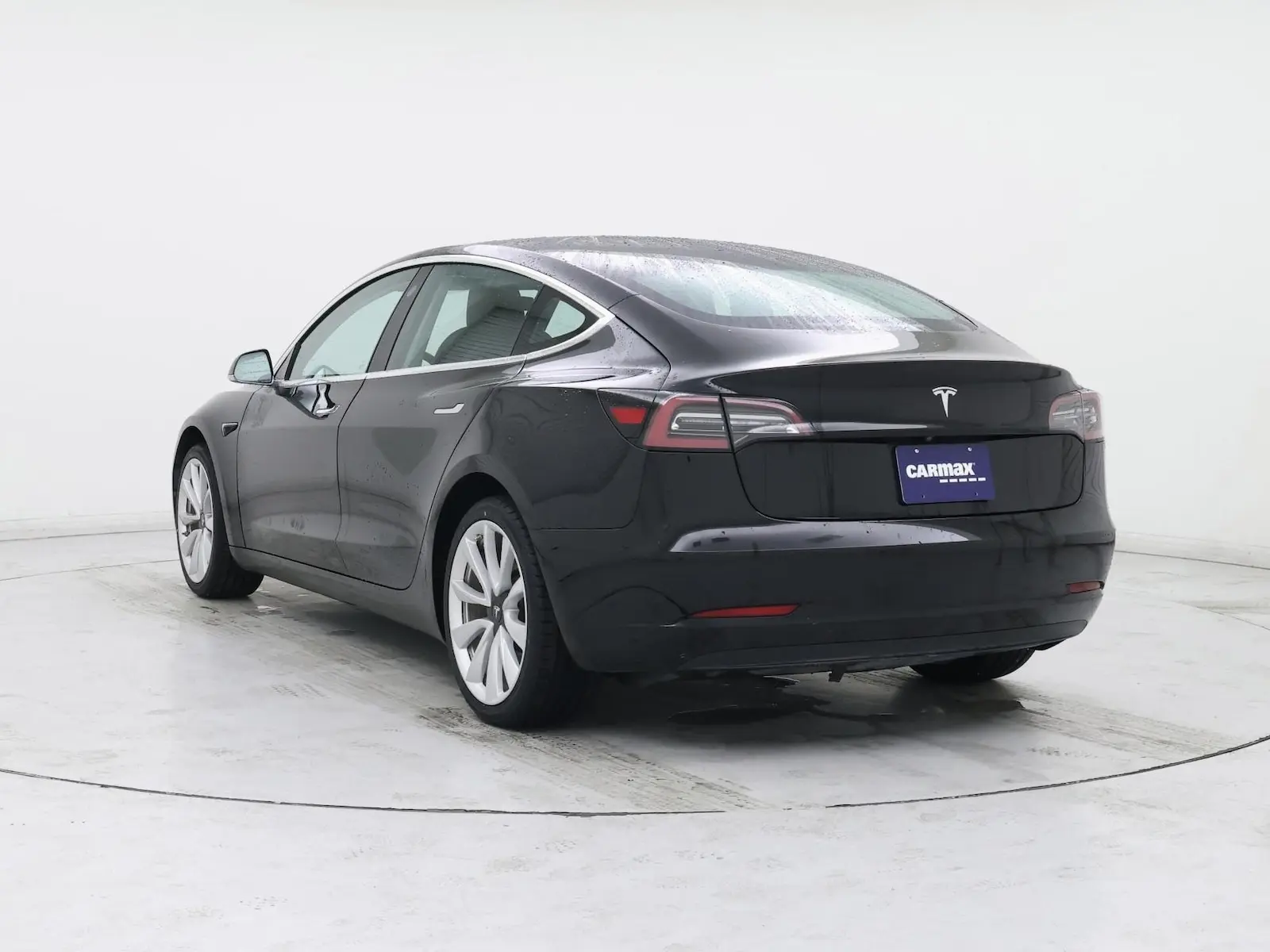 2019 Tesla Model 3 Standard Range Plus photo 3