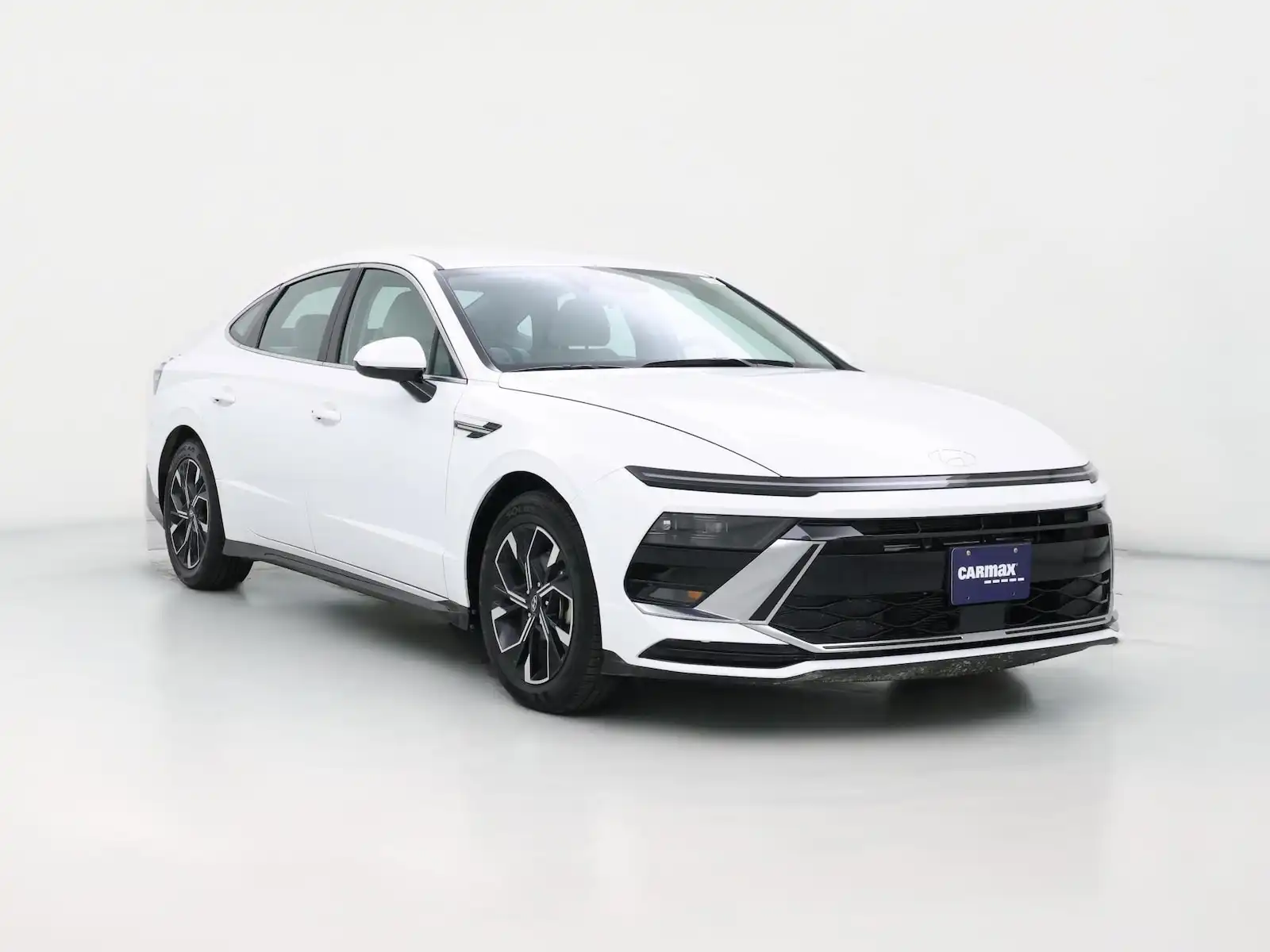 2025 Hyundai Sonata SEL's photo