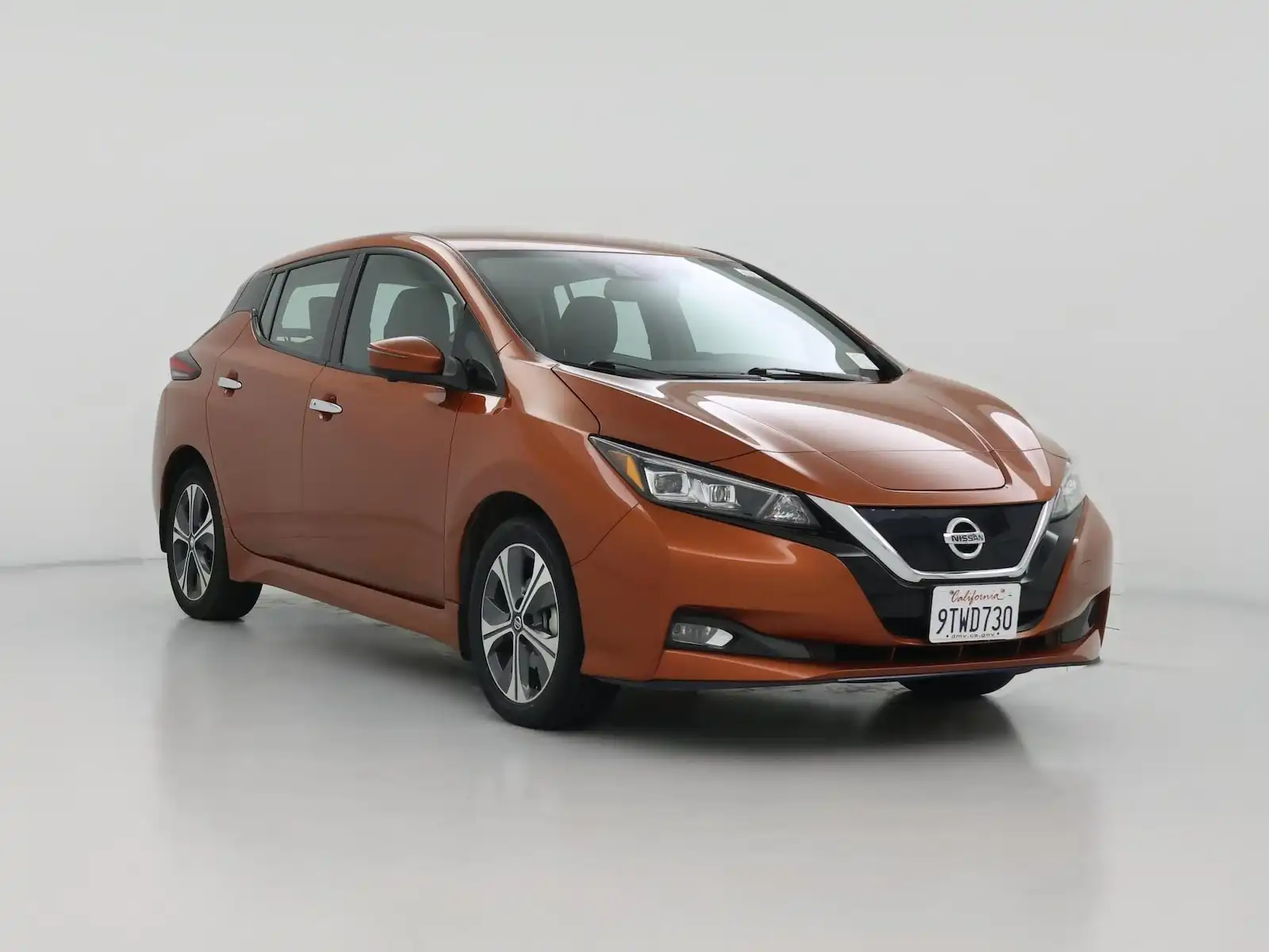 2022 Nissan Leaf SL Plus's photo