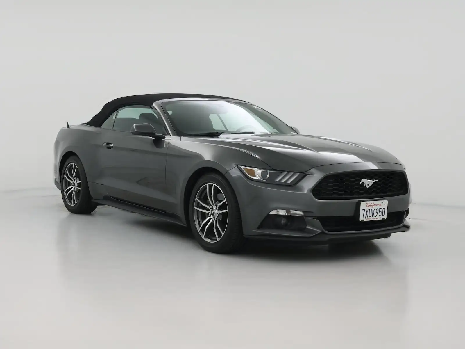 2015 Ford Mustang EcoBoost Premium Convertible's photo