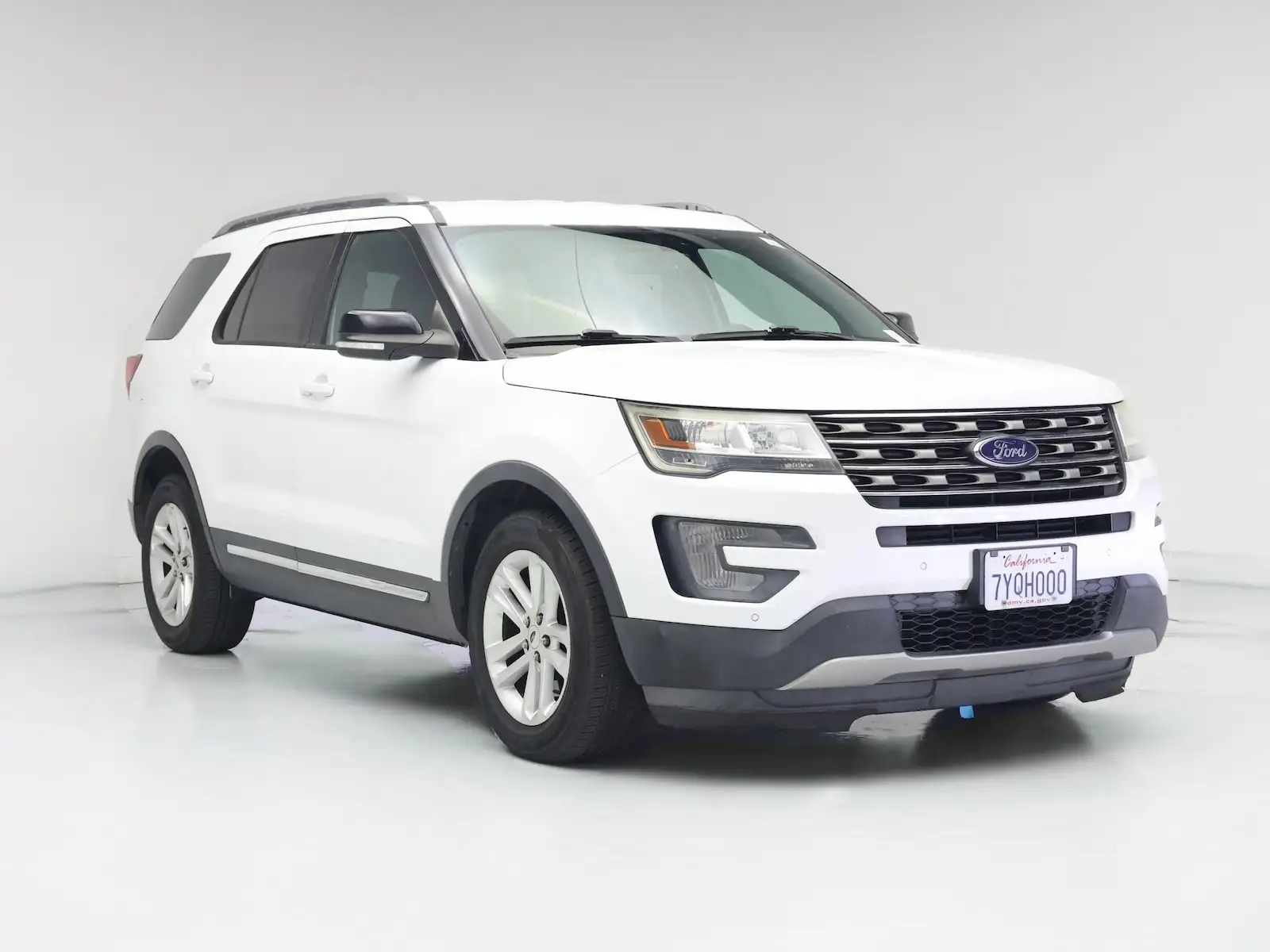 2017 Ford Explorer XLT FWD's photo