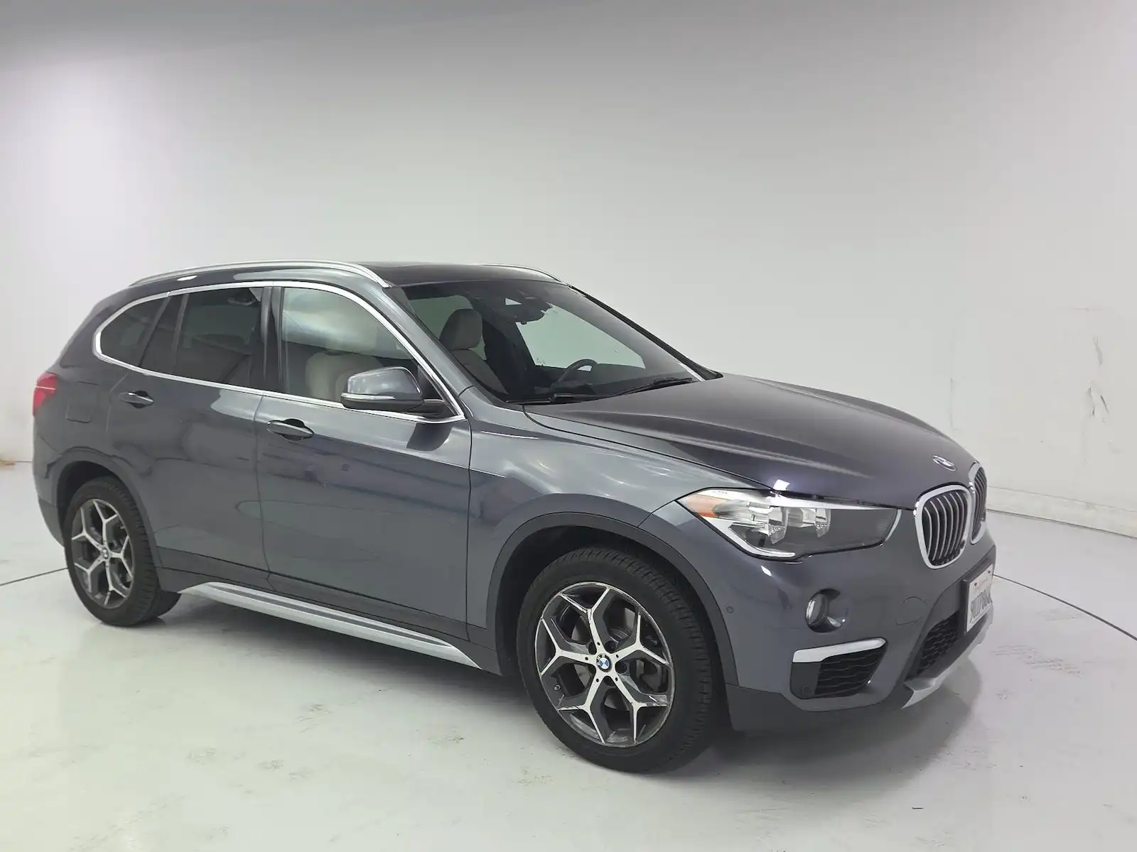 2019 BMW X1 sDrive28i's photo