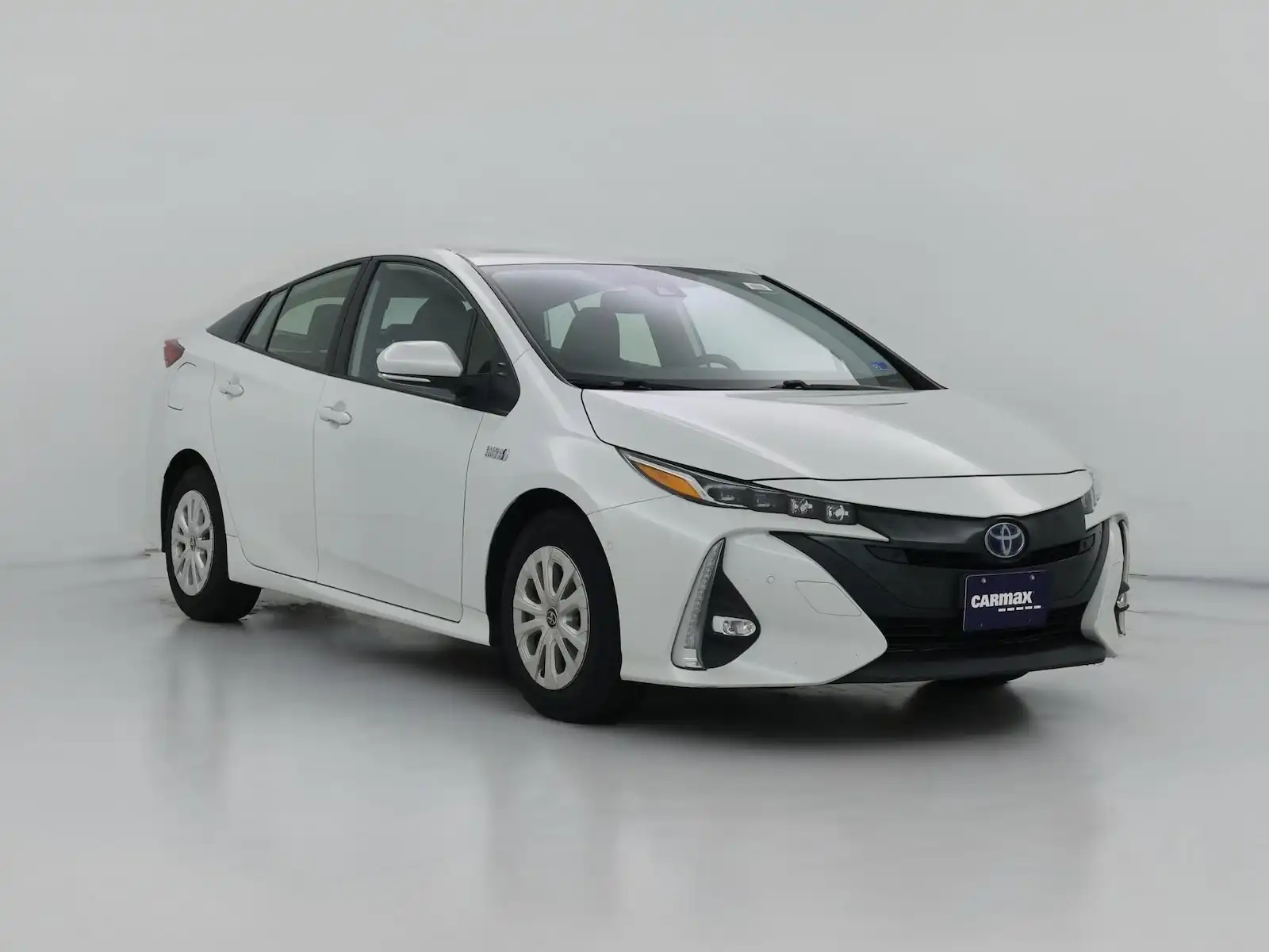 2022 Toyota Prius Prime Limited's photo