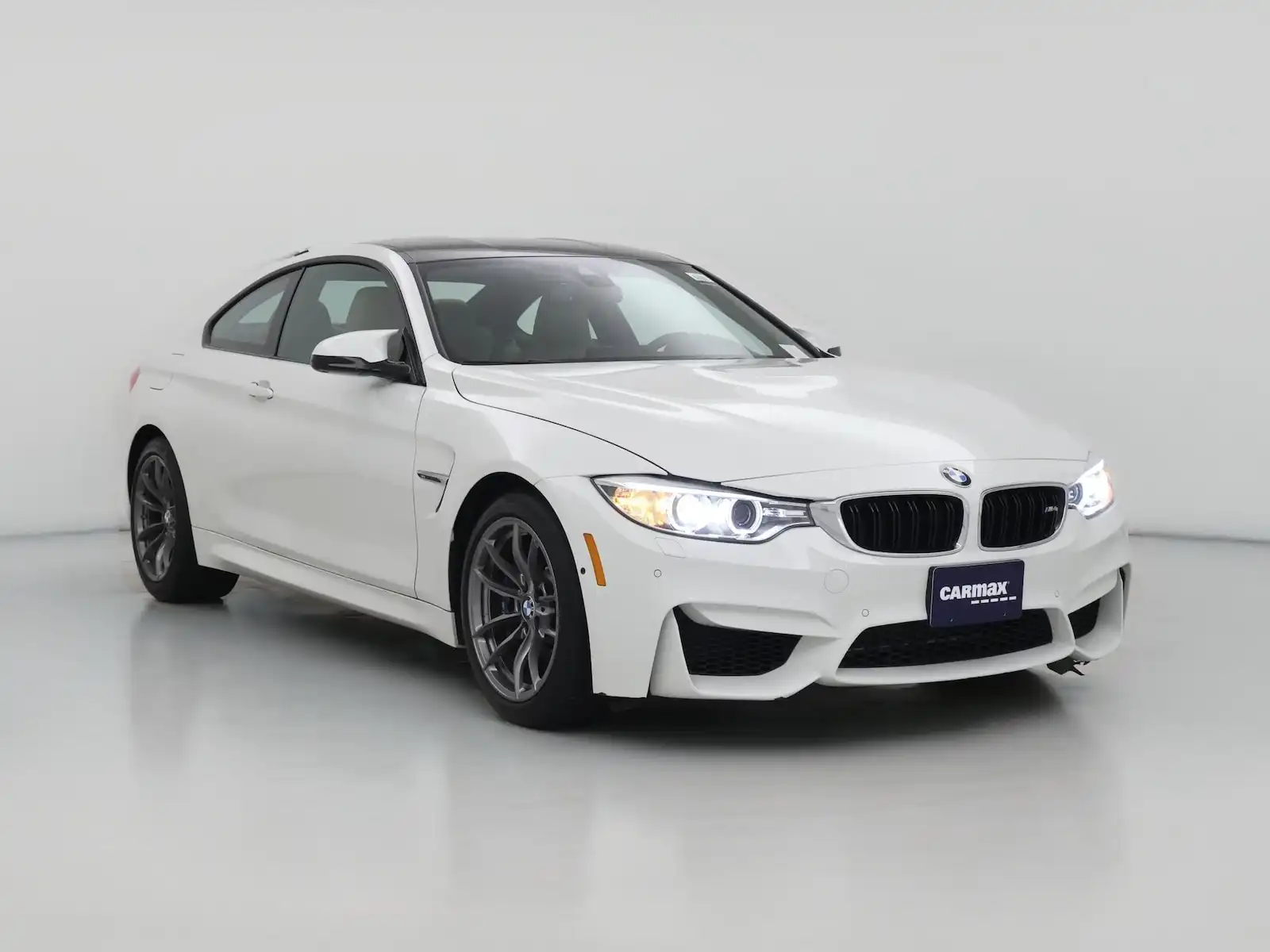 2016 BMW M4 Base's photo