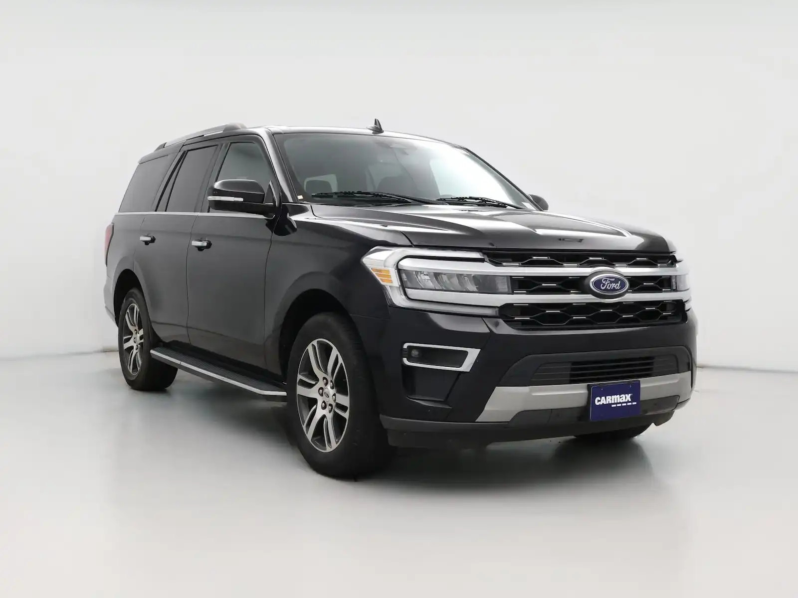 2023 Ford Expedition Limited's photo