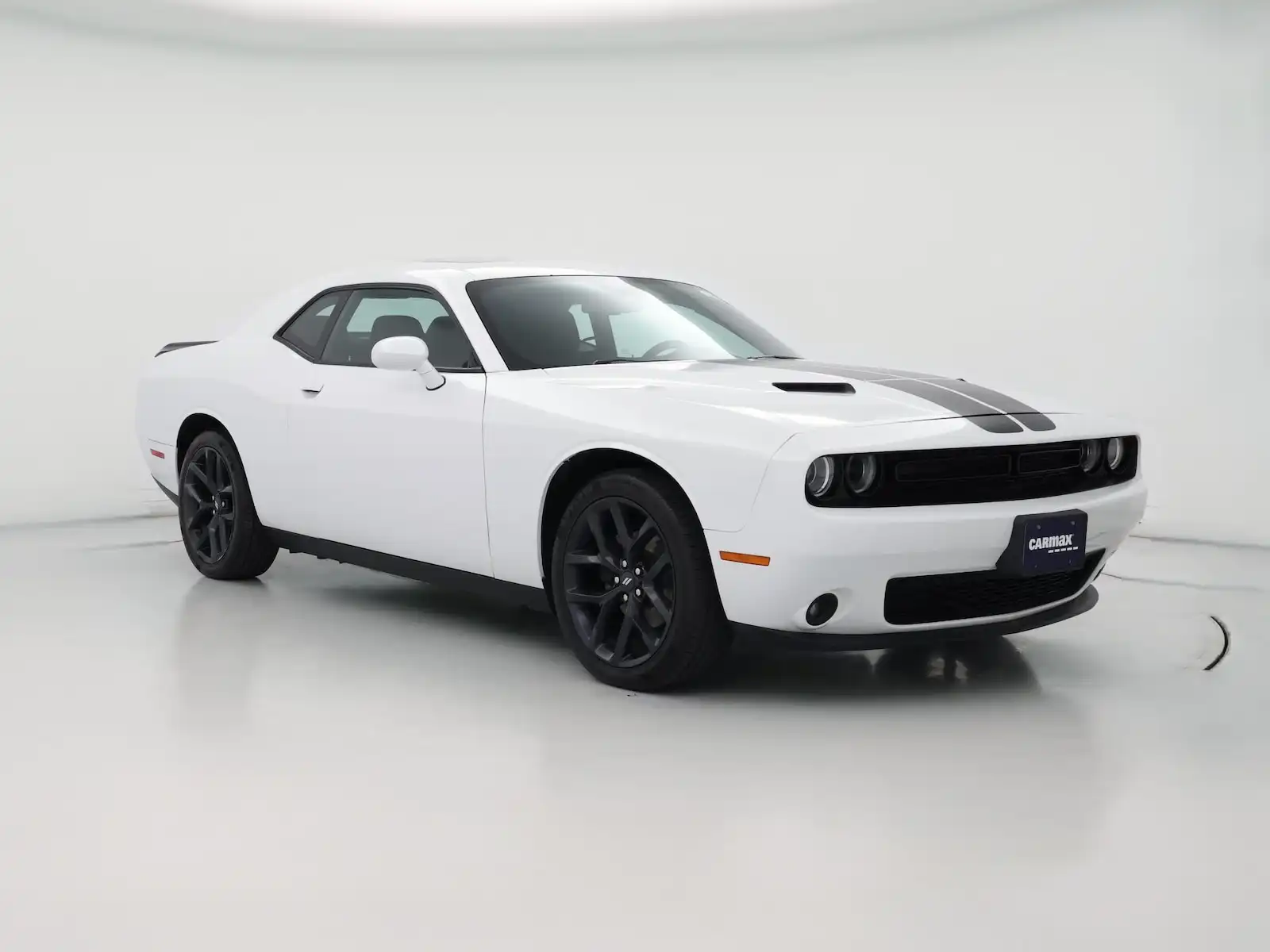 2021 Dodge Challenger SXT Auto's photo