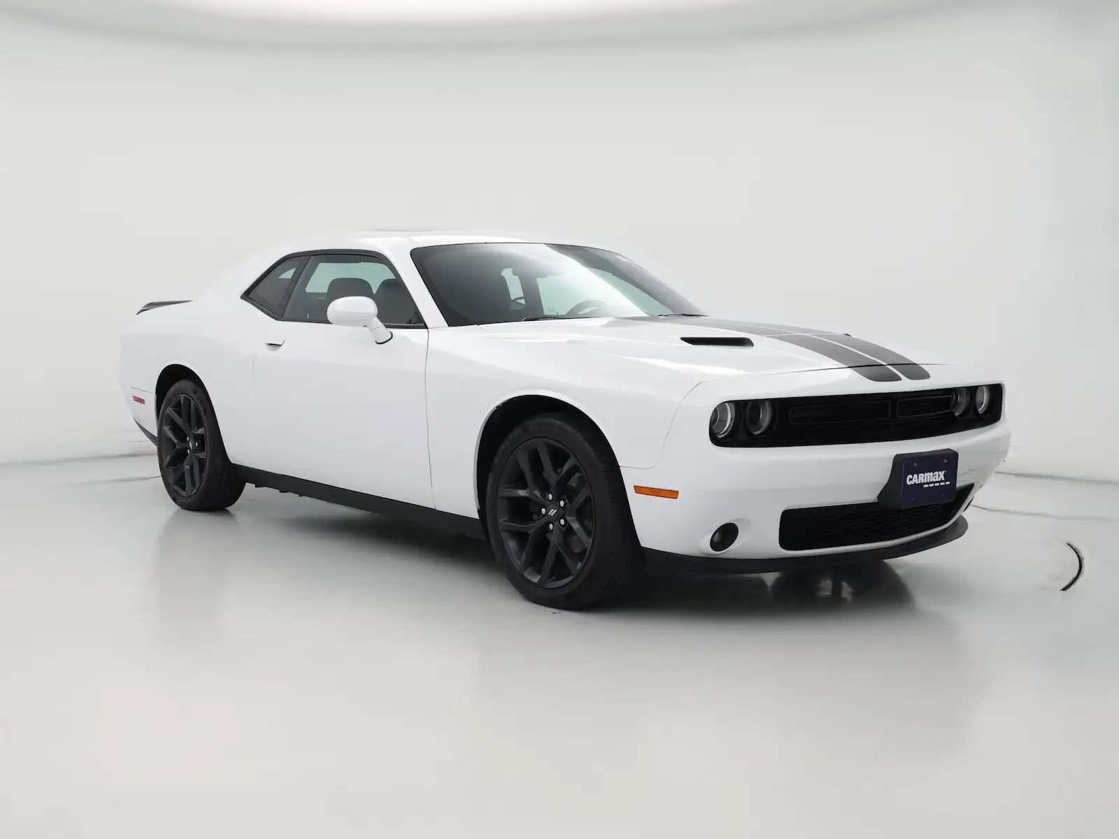 2021 Dodge Challenger SXT Auto's photo