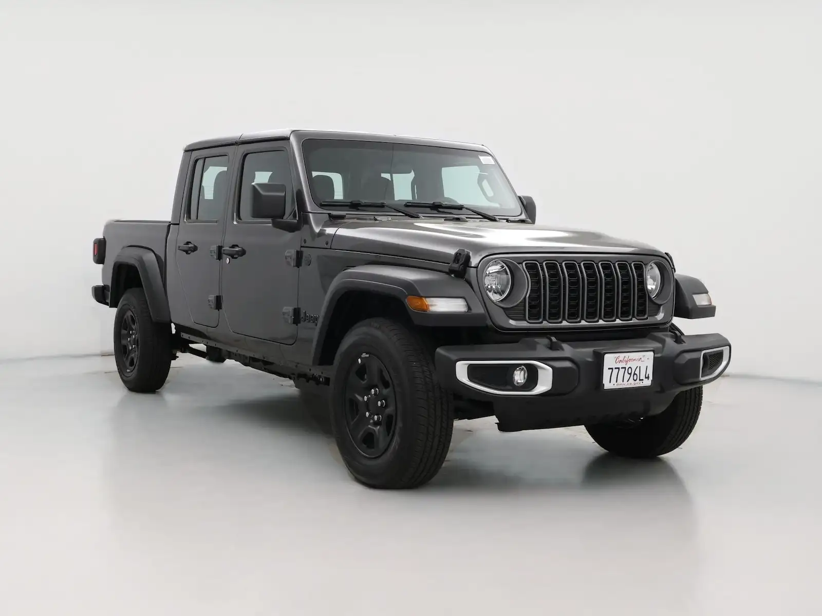 2026 Jeep Gladiator Sport Auto's photo