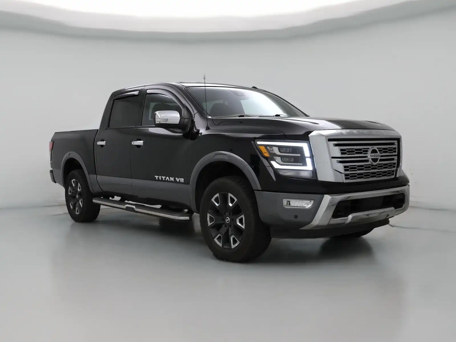 2020 Nissan Titan Platinum Reserve 4WD Crew Cab's photo