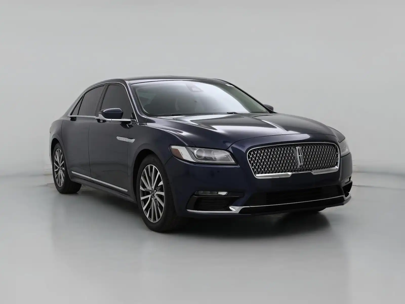 2017 Lincoln Continental Select FWD's photo